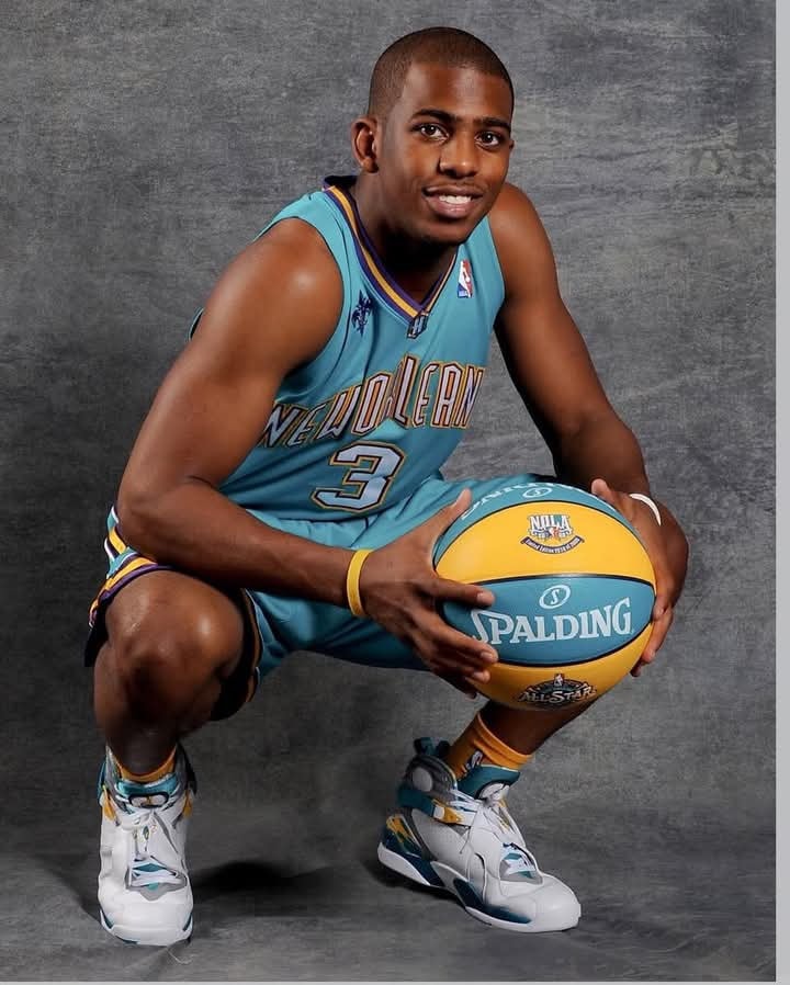 Chris Paul wearing Jordan 8's!