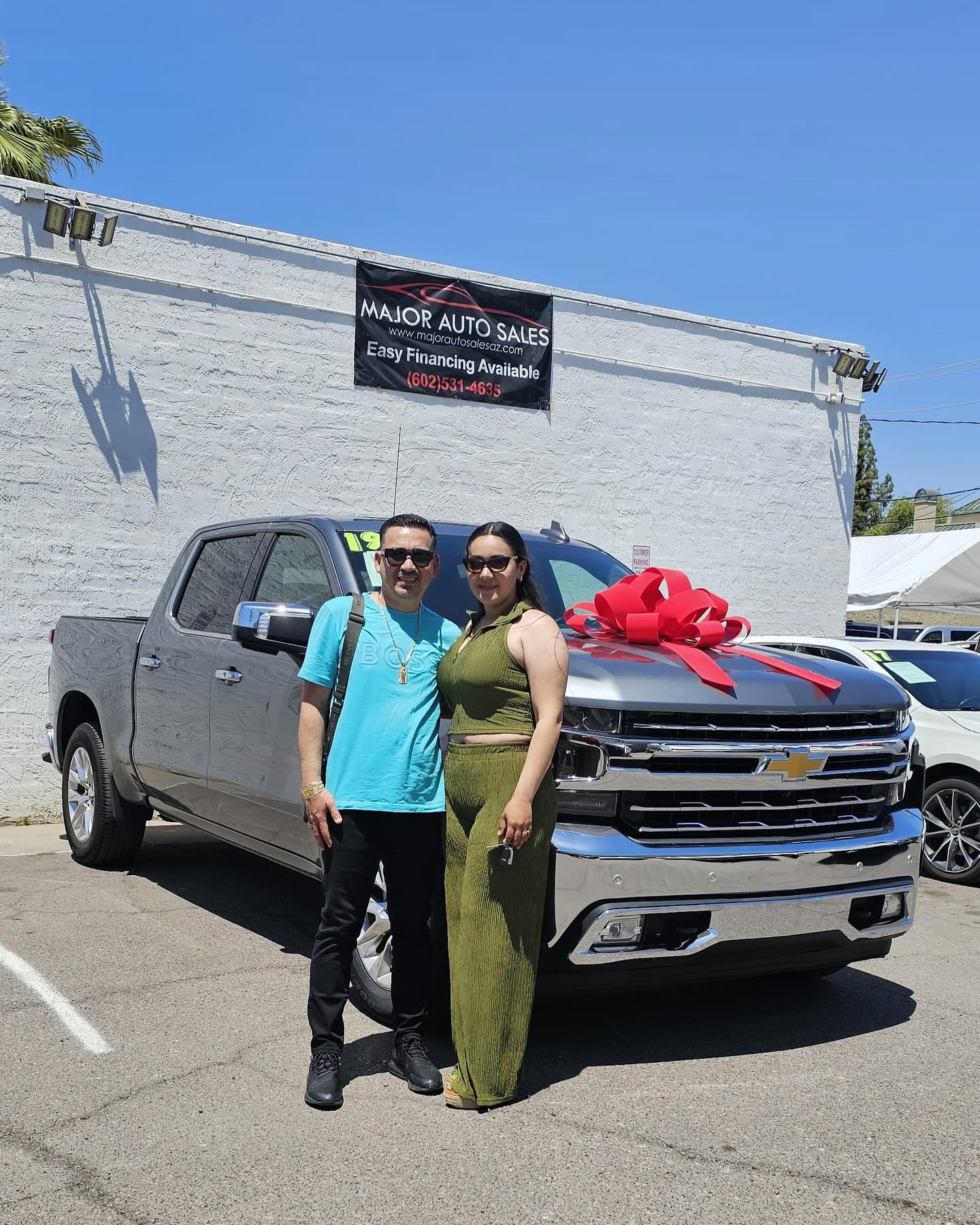 Major Auto Sales