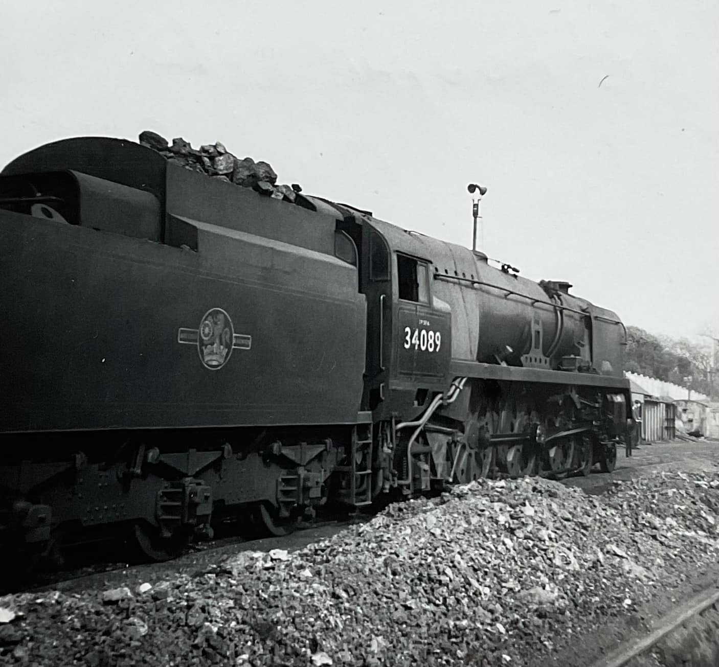 Rail Thing - REAL Trainspotting (1945-1968) | Rebuilt BB 4-6-2 No 34088 ...