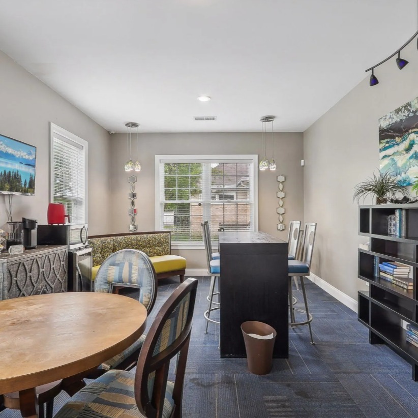 Andrews Ridge Apartments | Suitland MD