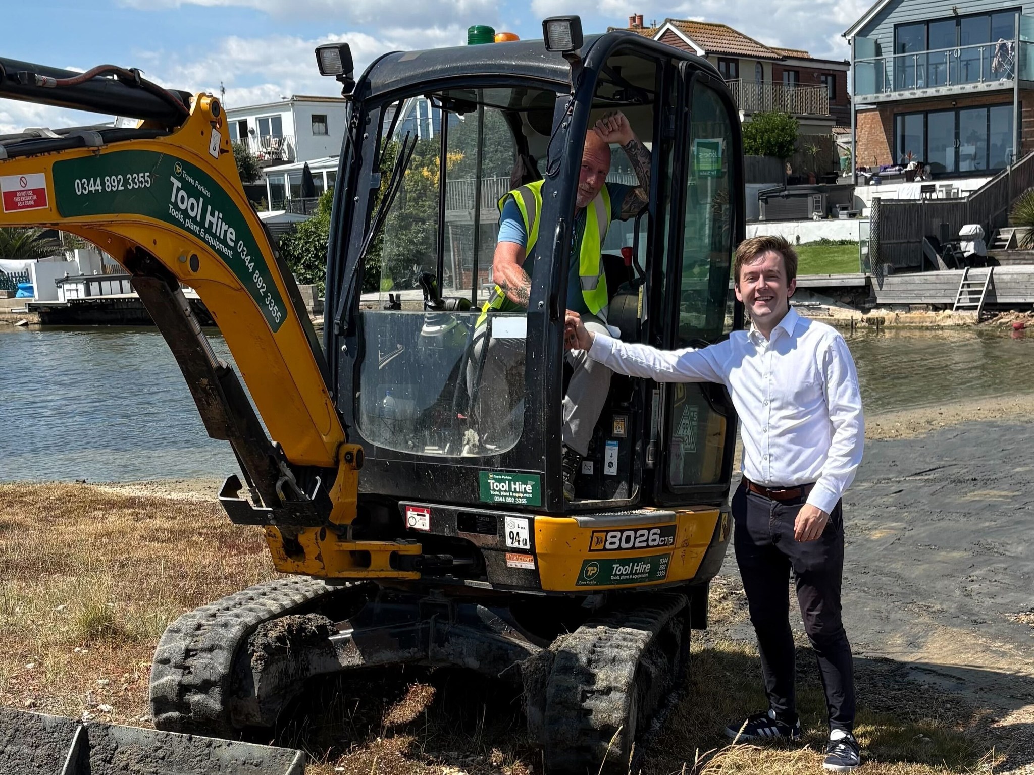 MP celebrates 'power of community... - Bognor Regis Observer | Facebook