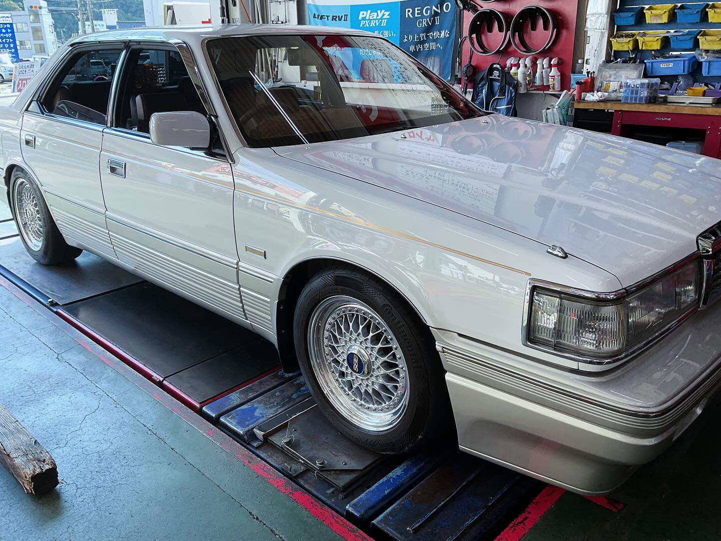 21㌅【高級品！！】【他とは違う車に！！】ウェッズ ホイールタイヤ4本 