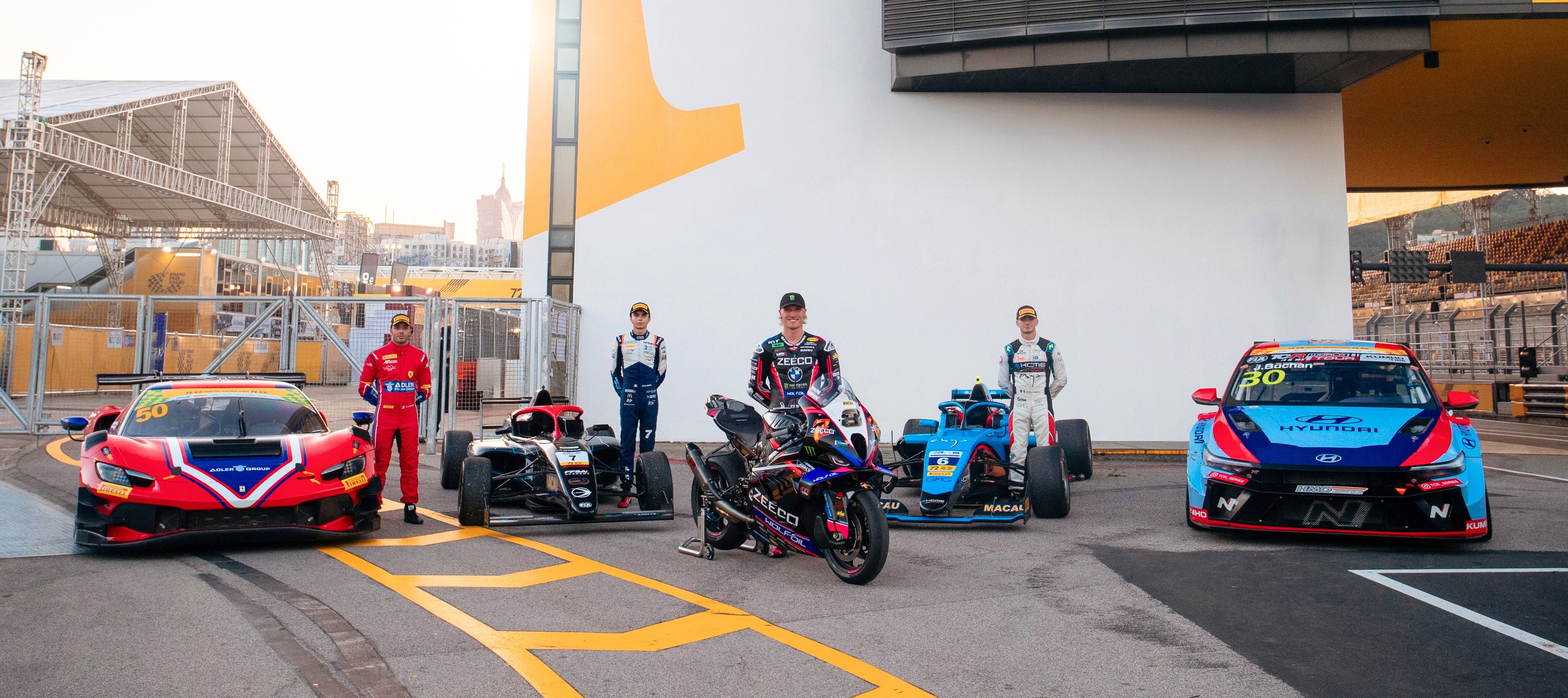 賽車台 HK Racing Channel added a... - 賽車台 HK Racing Channel