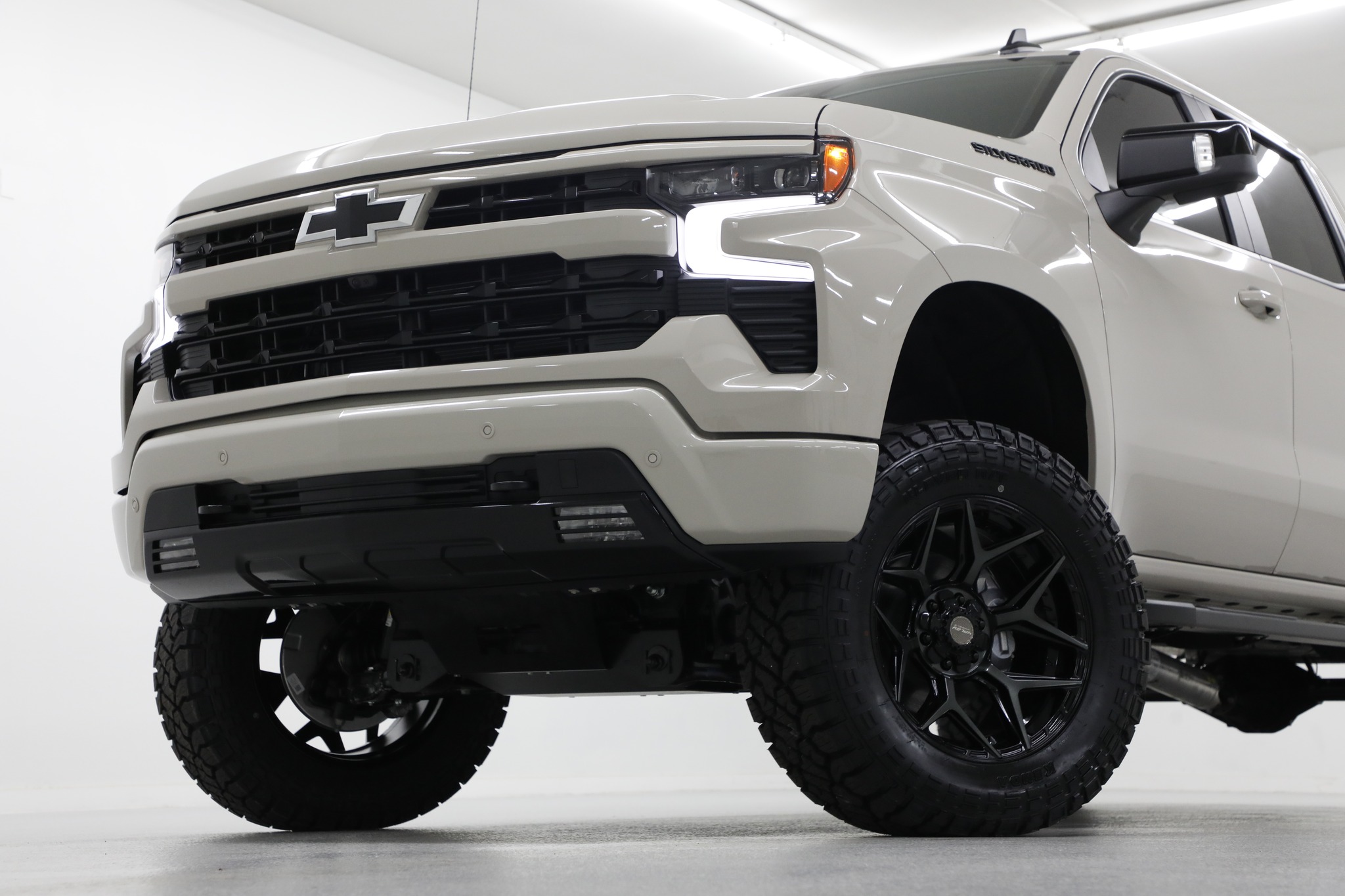 Jim - 📷Click here to view more DETAILED PHOTOS of this EXACT vehicle ...