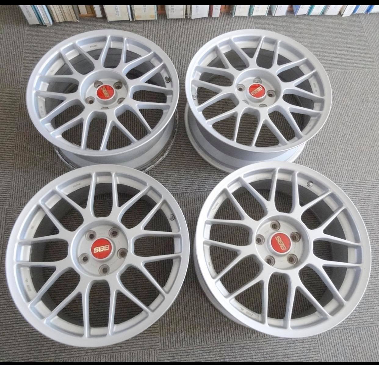 好貨推薦：（BBS RC335 18吋）5/114.3 中古極美品☆ BBS RC335 18吋7.5 
