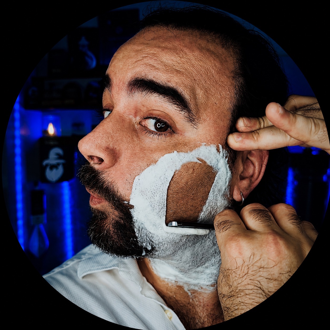 IS THIS 100-YEAR-OLD STRAIGHT RAZOR SHARP ENOUGH TO SHAVE MY FINGERS? 🪒 ...