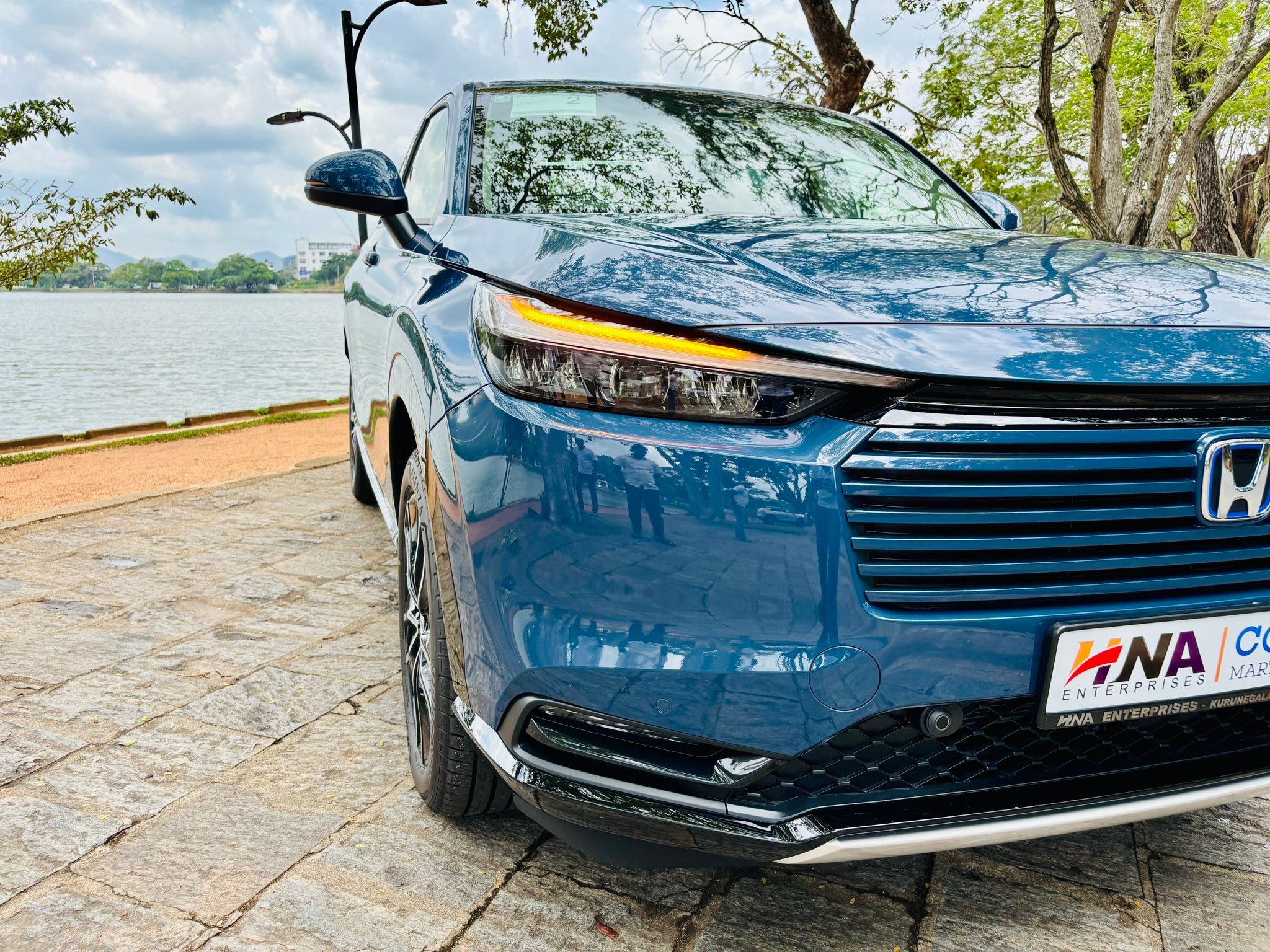 🌟🚗 YOUR DREAM RIDE IS HERE! 🚗🌟 2025 Honda Vezel Z Grade