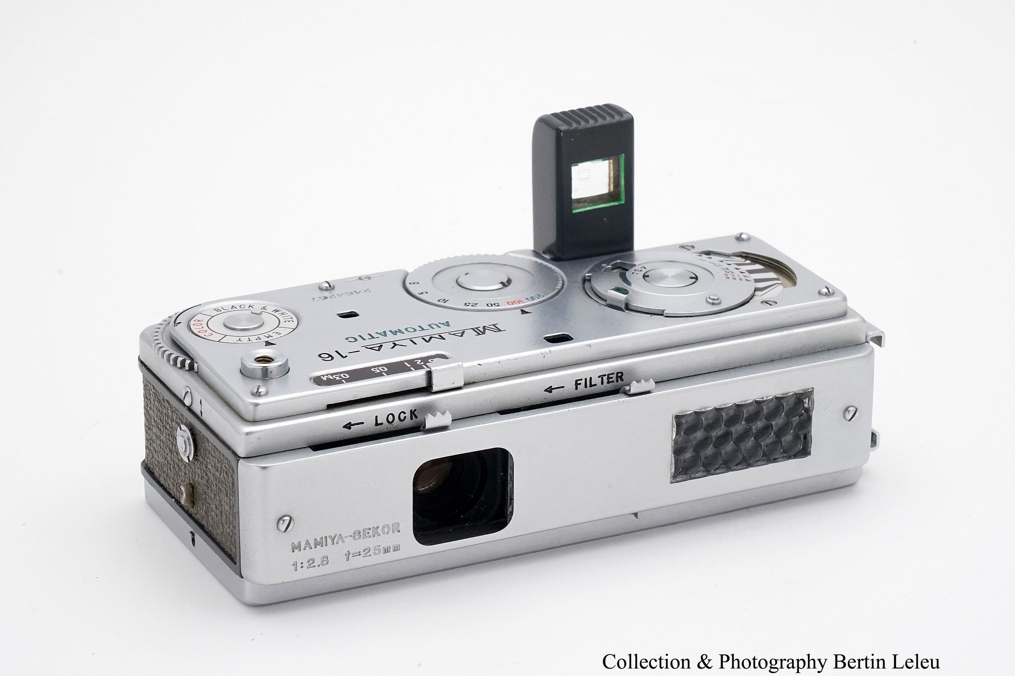 Mamiya 16 EE Deluxe camera review