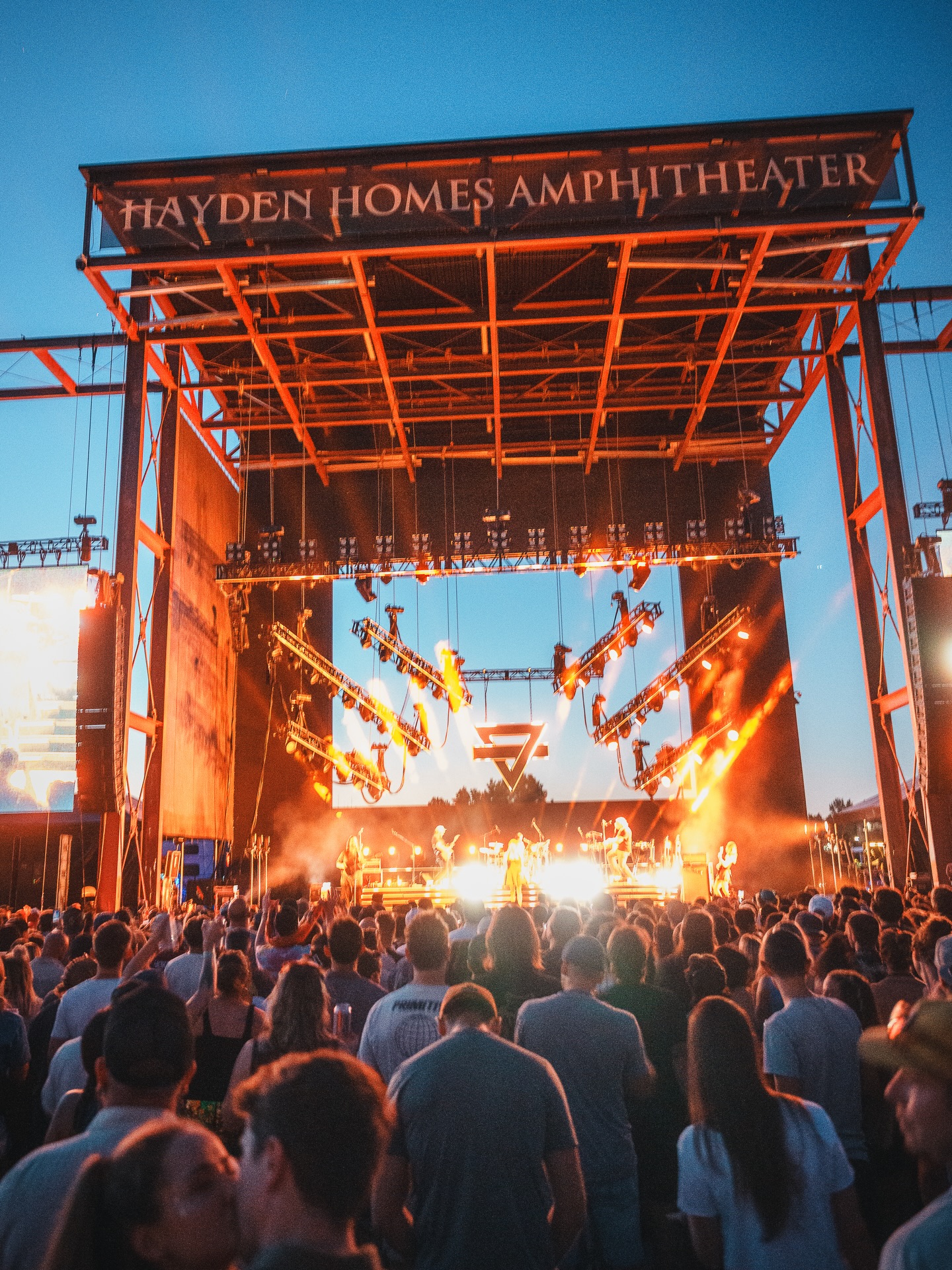 💥 Which genre makes for your... - Hayden Homes Amphitheater | Facebook