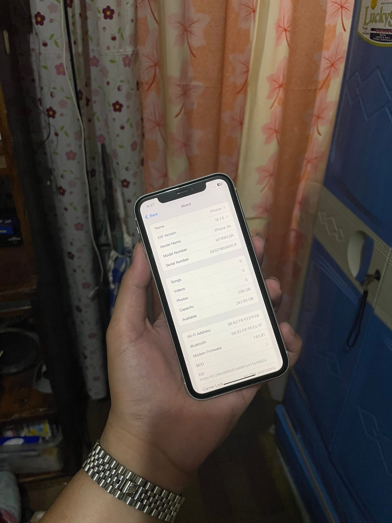 FOR SALE 7500 OR SWAP SA MAY ADD NA 4K IPHONE XR 256GB STORAGE IOS 