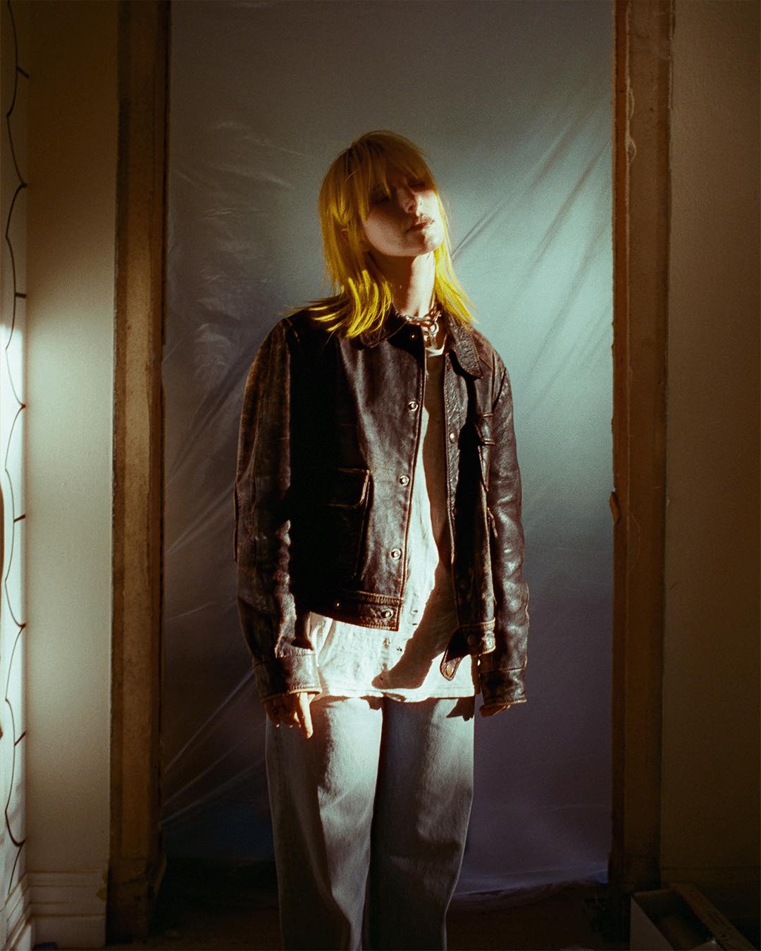 True Believer: Hayley Williams Interviewed For the first time in her life, Hayley Williams stood alone – the path to understanding her identity had only just begun. “I was nervous, for sure,”