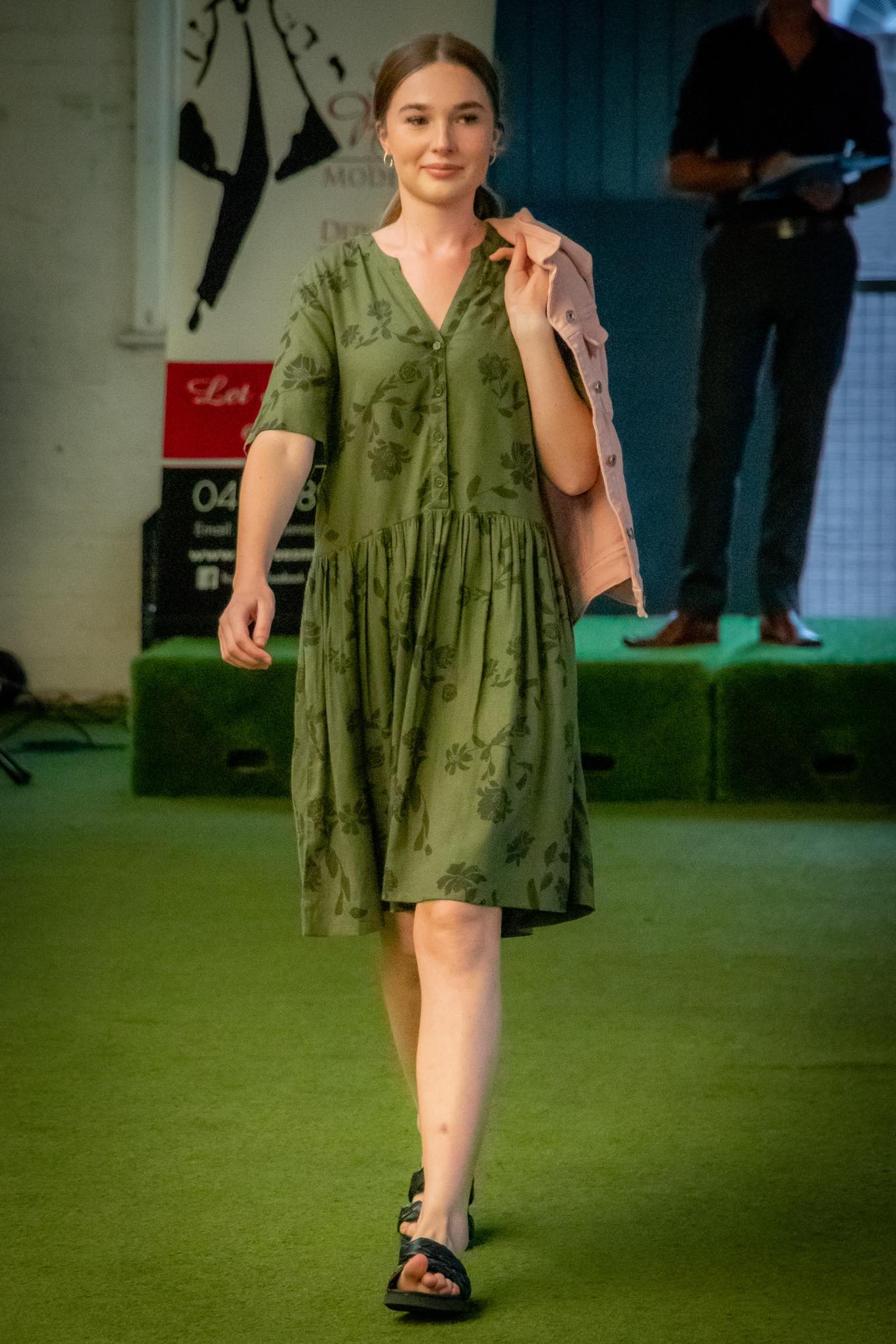 Sue Rees Modelling & Deportment Academy - Fashion Night @yeltuor with ...