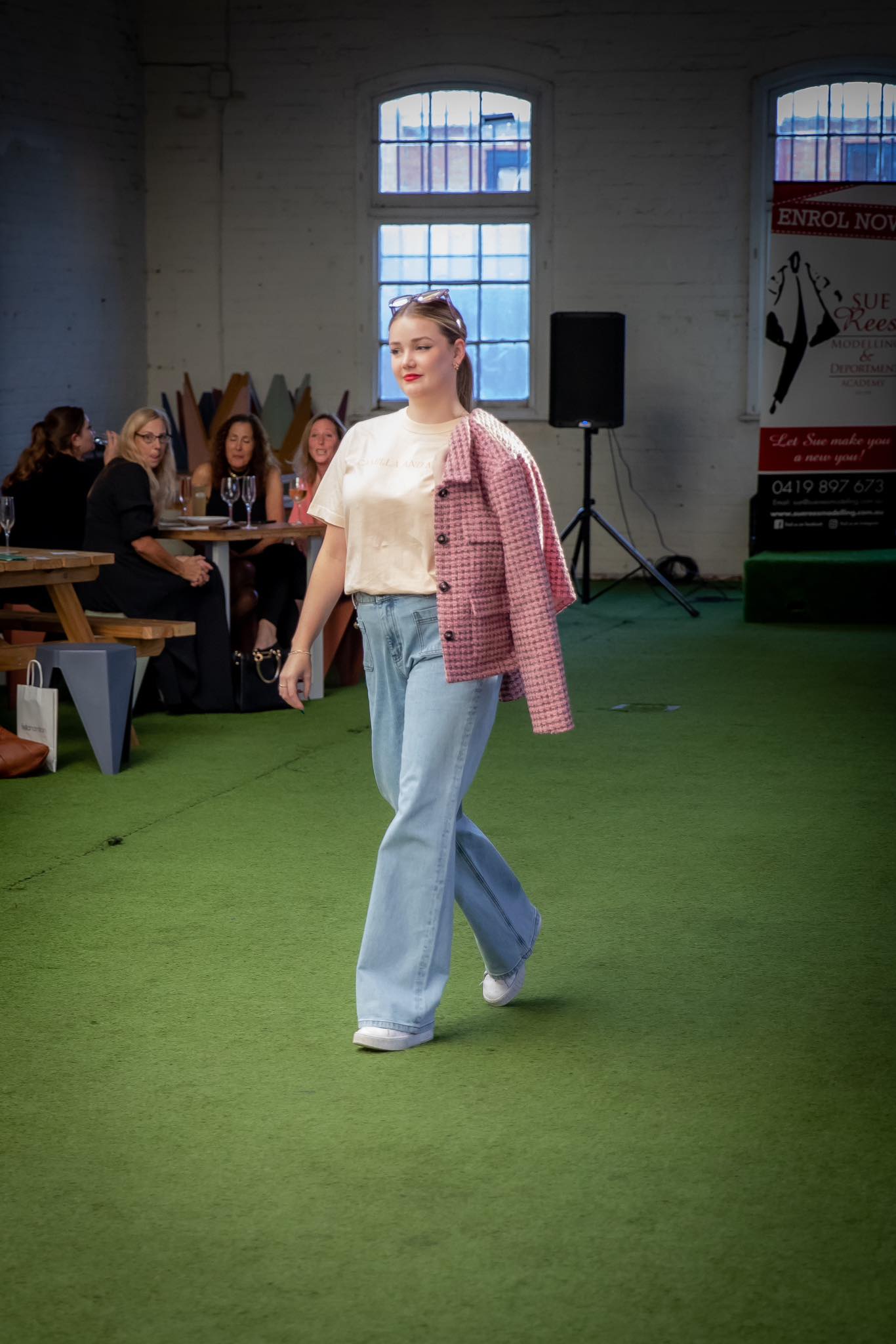 Sue Rees... - Sue Rees Modelling & Deportment Academy