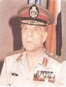قادة ورفقة سلاح
