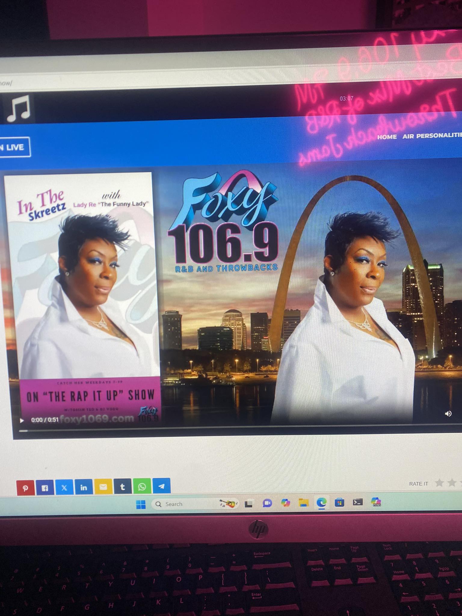 Comedian/rad... - Comedian/radio host LADY RE “THE FUNNY LADY”