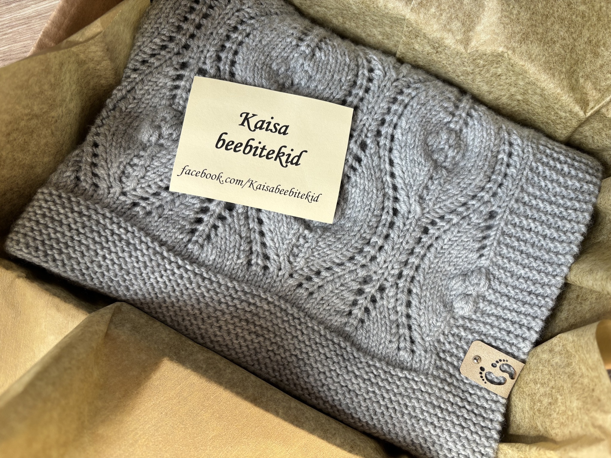 Kaisa beebitekid - Vanaroosa 100% meriinovillane käsitsi kootud ...
