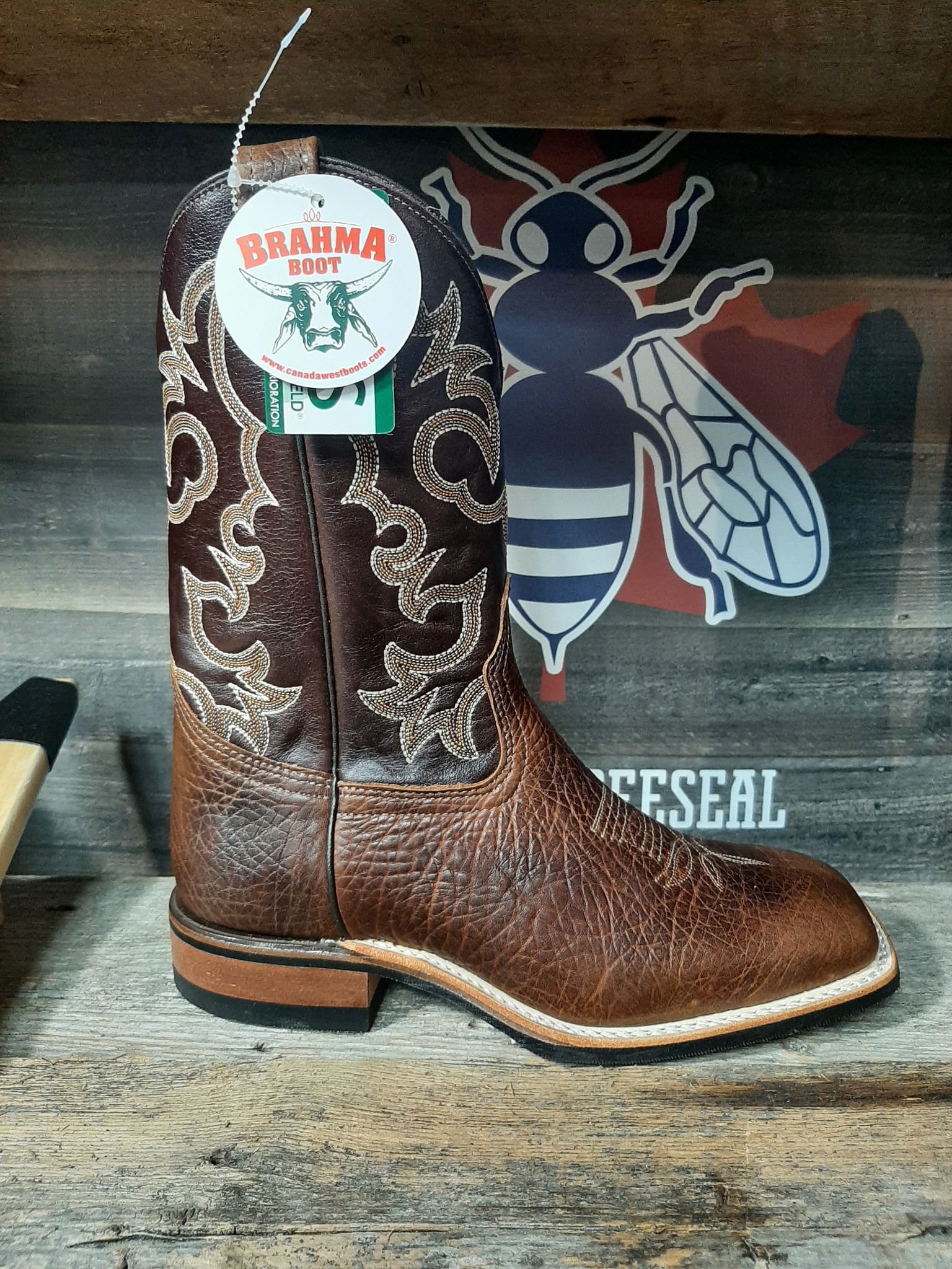 Canadian - On vient de recevoir ce magnifique modèle pour Hommes de ...