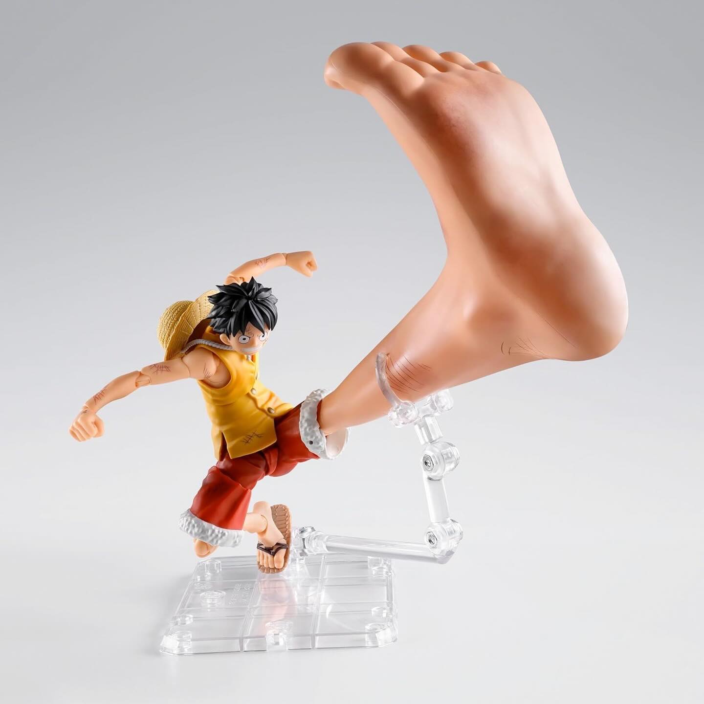 Bandai S.H.Figuarts One Piece Monkey.D.Luffy (Marineford) Optional