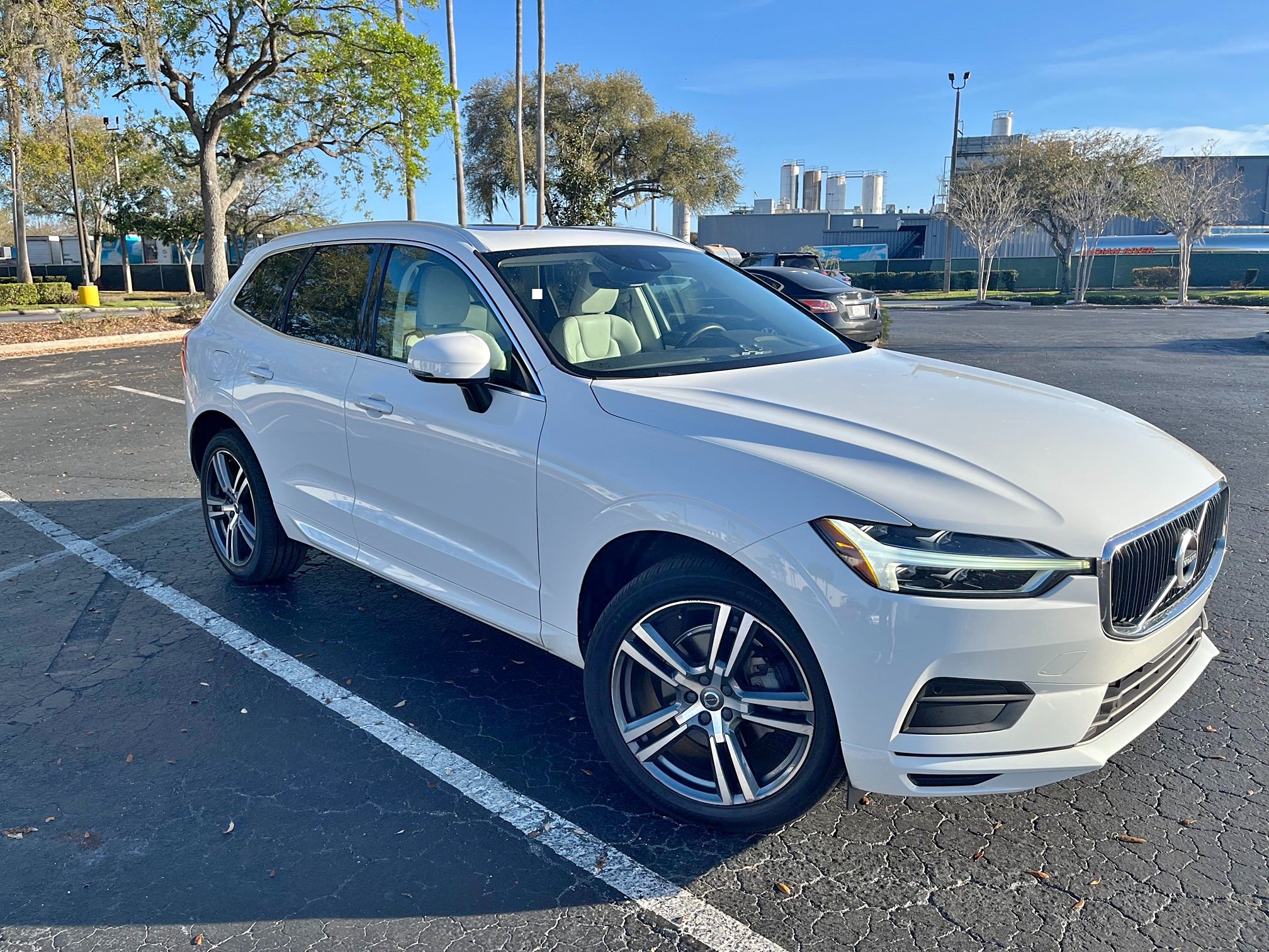 Stunning 2020 Volvo Xc60 T5 Momentum Pictures