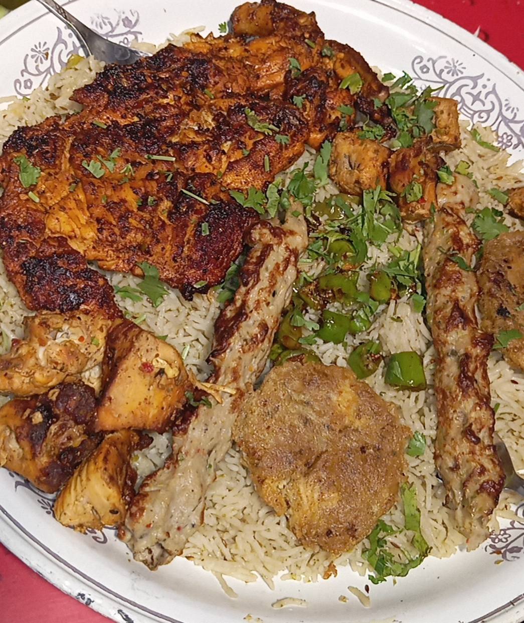 Multan Food Views and Reviews | Asad Parathy Wala والوں کی باربی پلیٹر ...