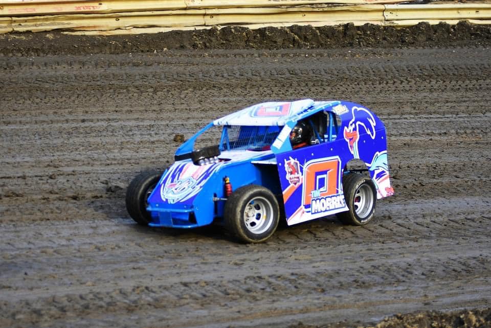 Morris racing