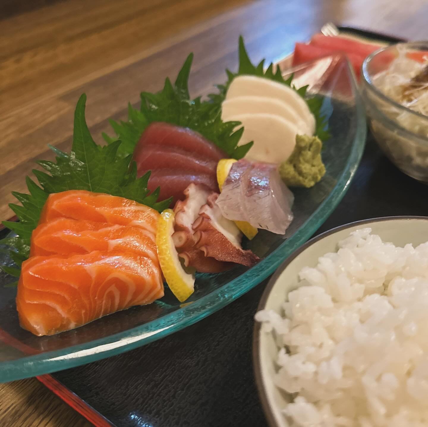 🩷Sashimi Set • 刺身套餐· 🍱 刺身（日语：刺身／さしみsashimi ）是