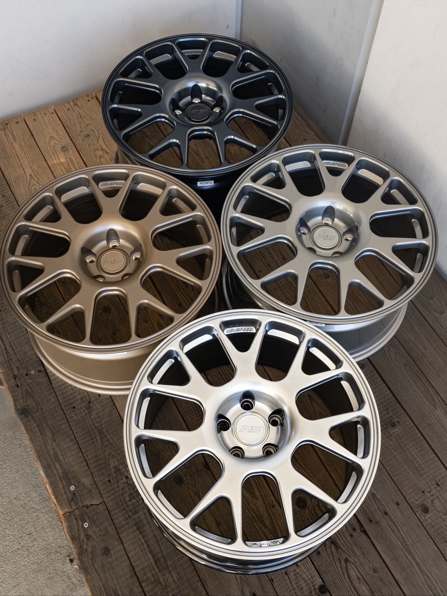 NEUSPEED - Swipe to see those cut gems. Matt’s Golf GTI Mk6 sitting ...