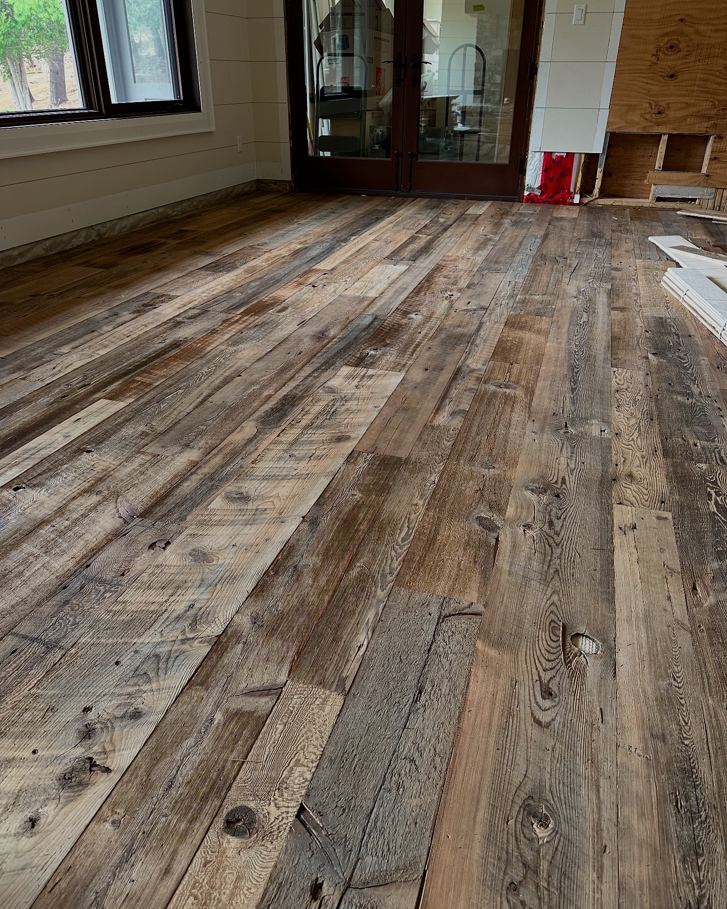 McGavin Hardwood Flooring | MacTier ON