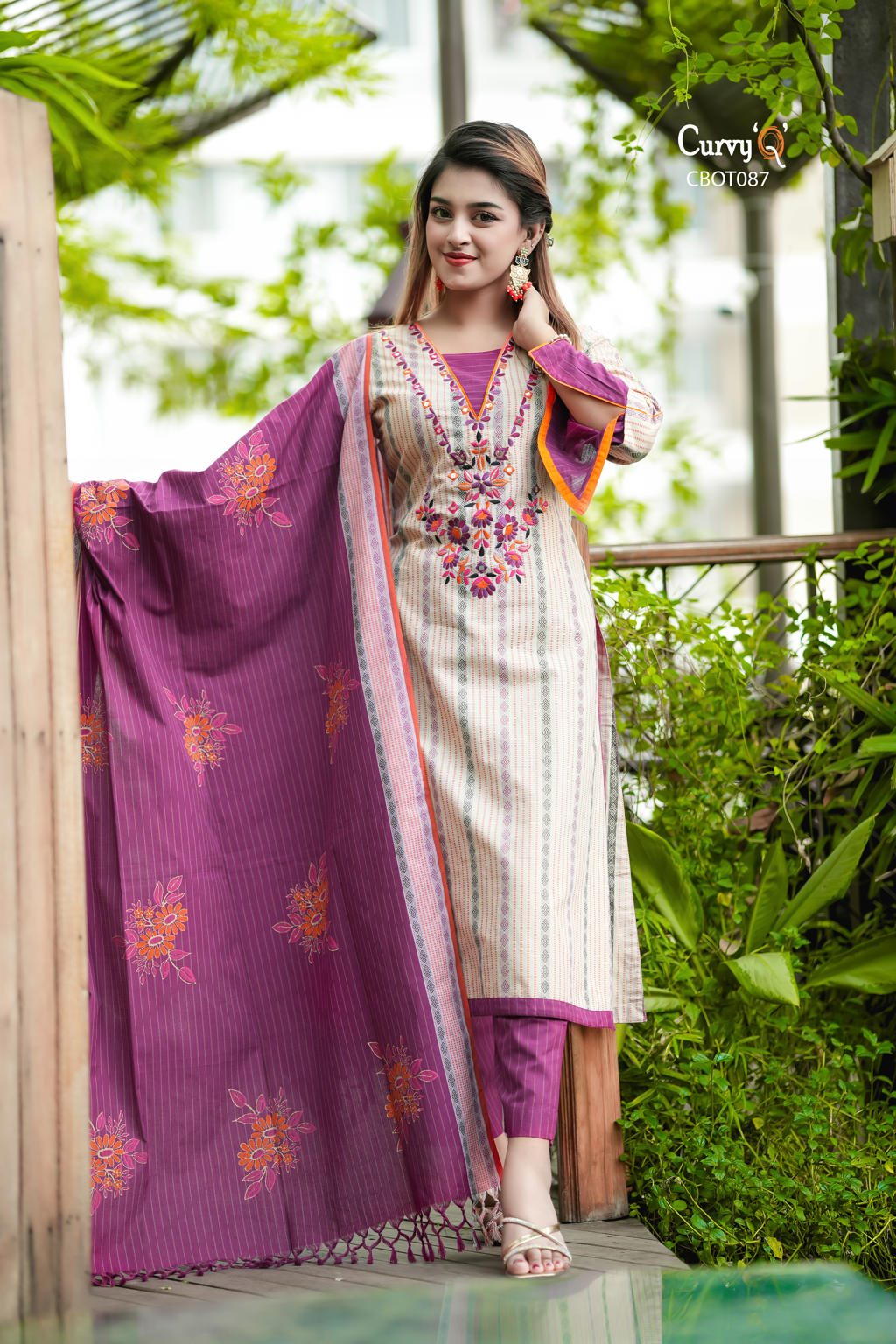 Curvy - Code: CBOT087 ☑ Unstitch: 2250tk Stitch: 2550tk 10% Discount ...