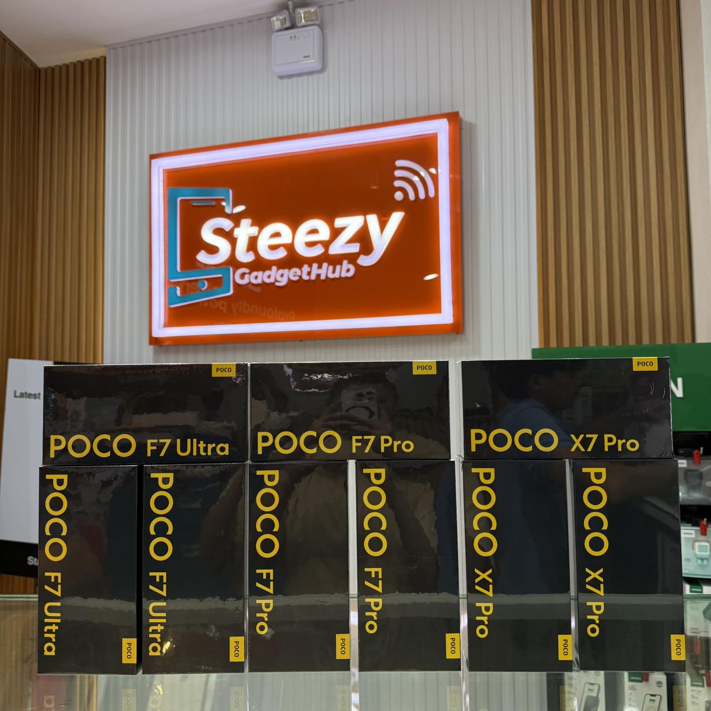 Steezy - POCO NOW AVAILABLE at Steezy Gadget Hub! 🤩 Poco X7 Pro 8 ...