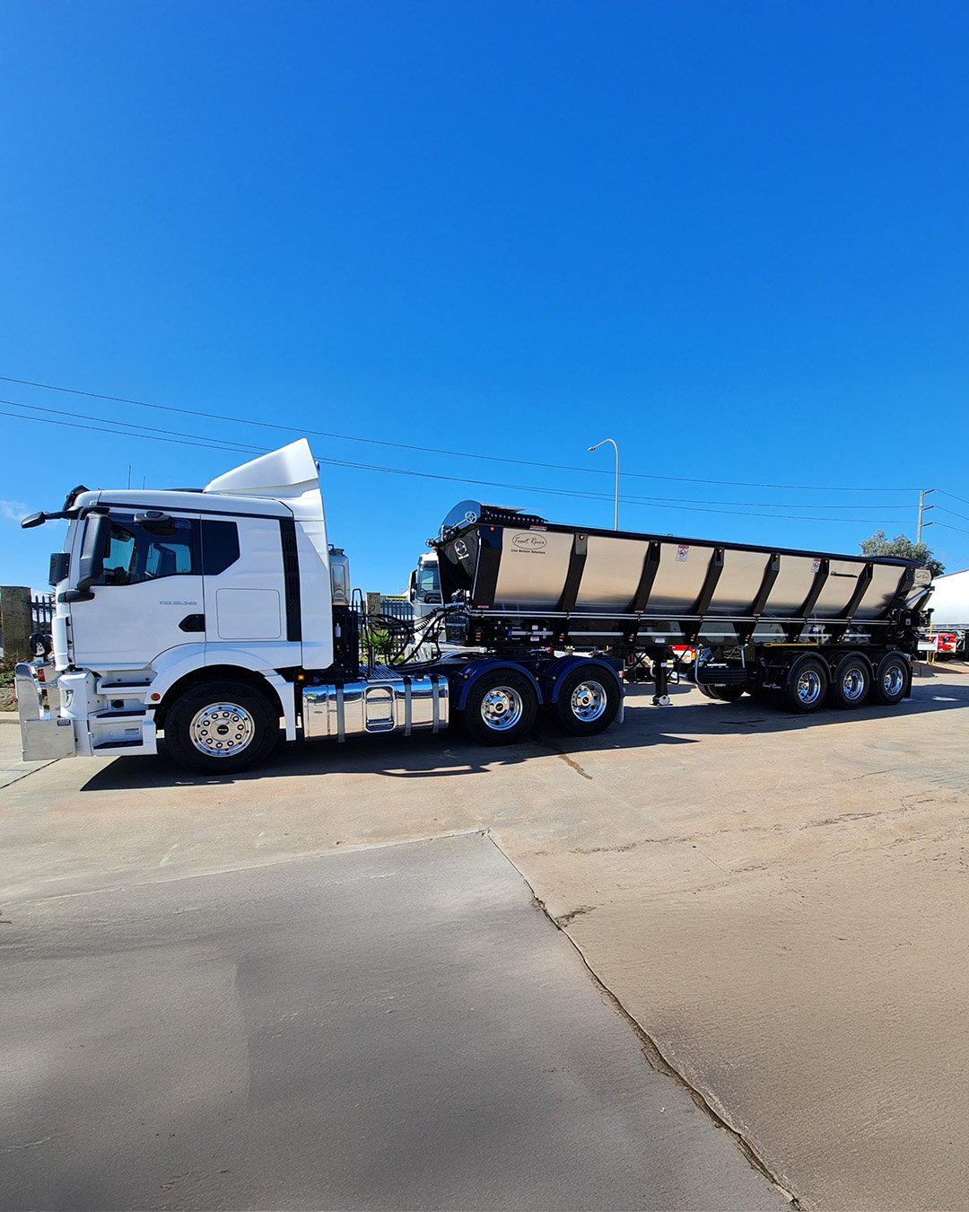 Freighter - We love that new trailer look. Like this new Trout River ...