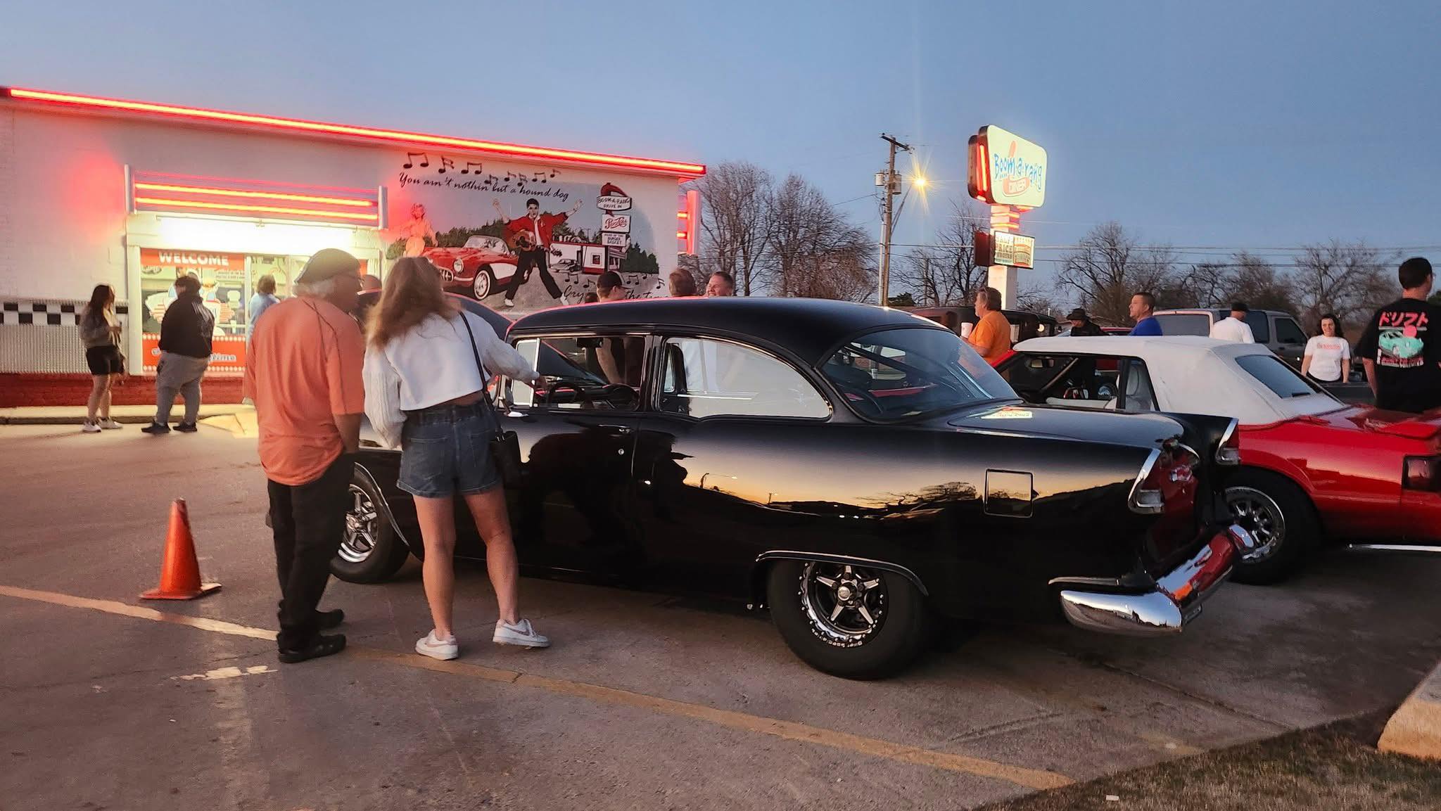 Helleanor - Hollywood Corners Station LLC car show tonight . Gotta ...