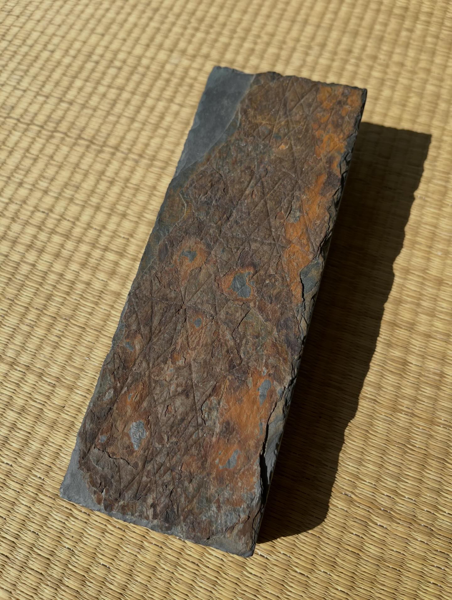 天然砥石 大突 裏カラス 30型】 74×204×30mm 仕上げ砥石です 5月4日に