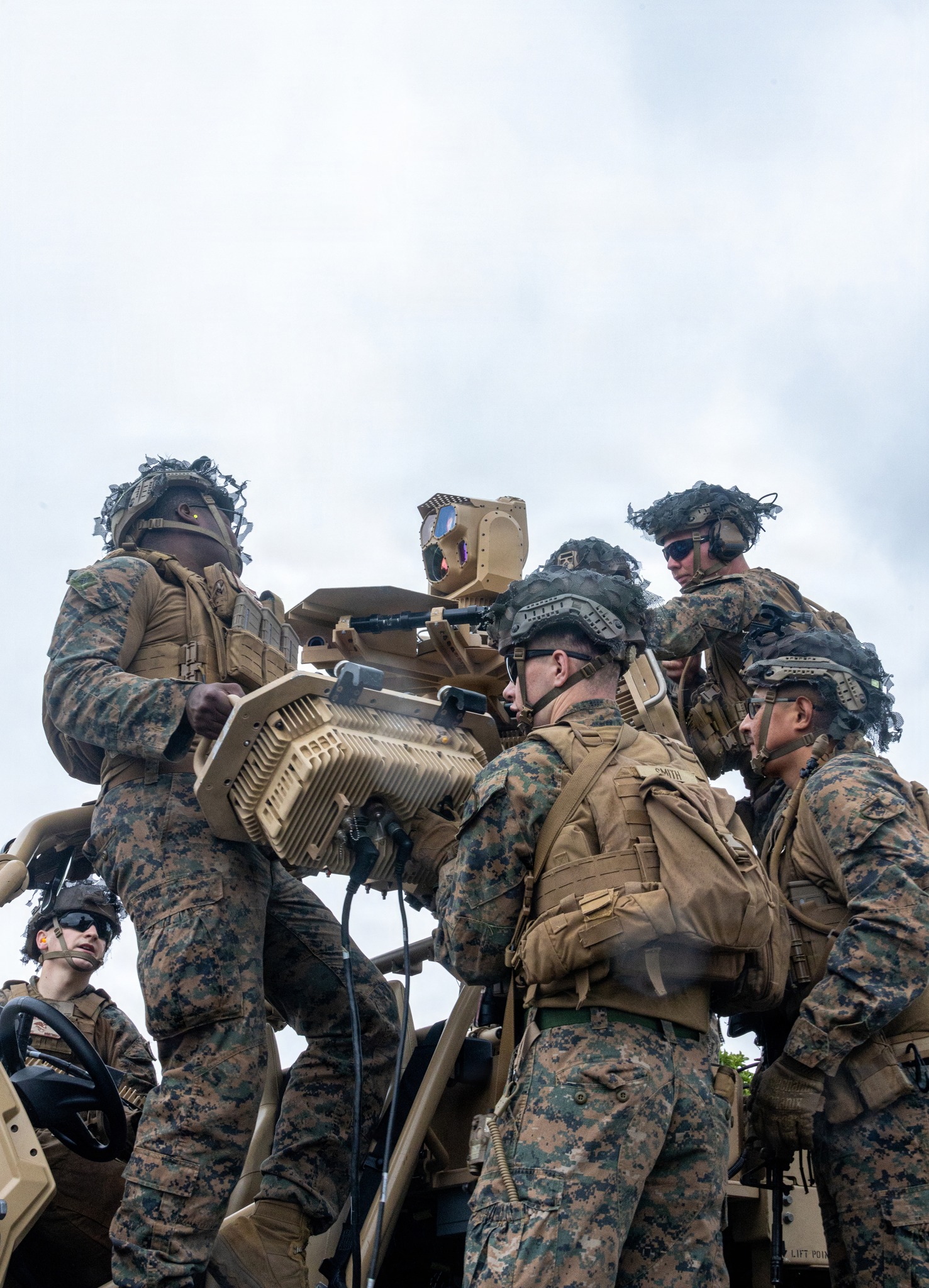 31st MEU | USS New Orleans Ordnance Offload 📍 Kin Blue Beach