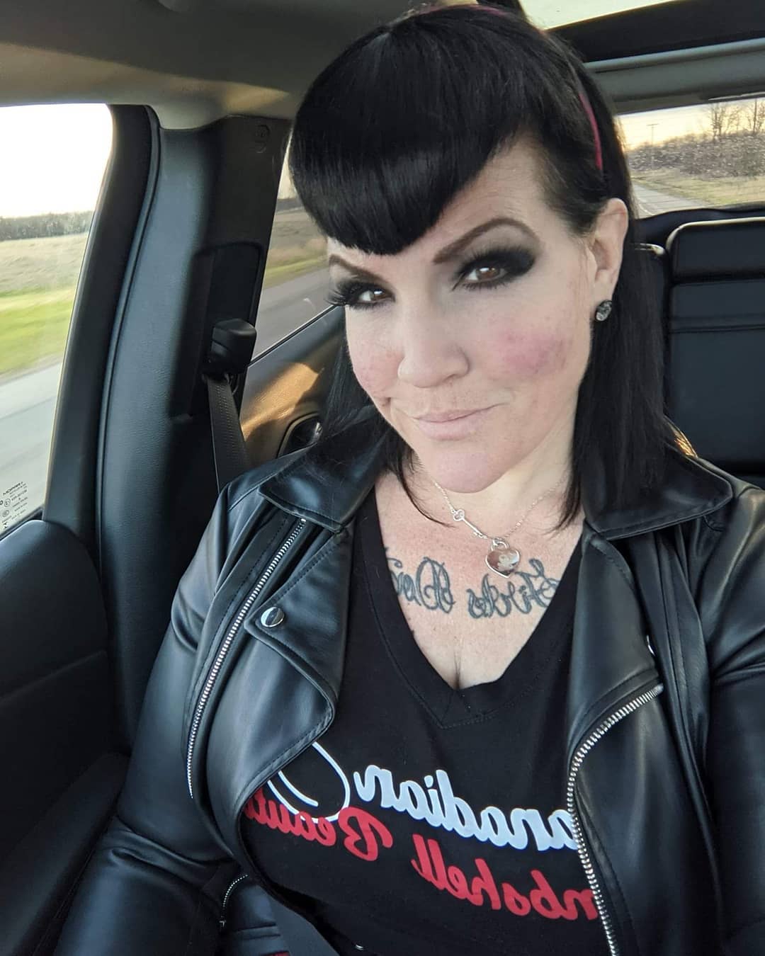 Canadian Bombshell Beauties - Happy Friday! Ontario chapter member ...