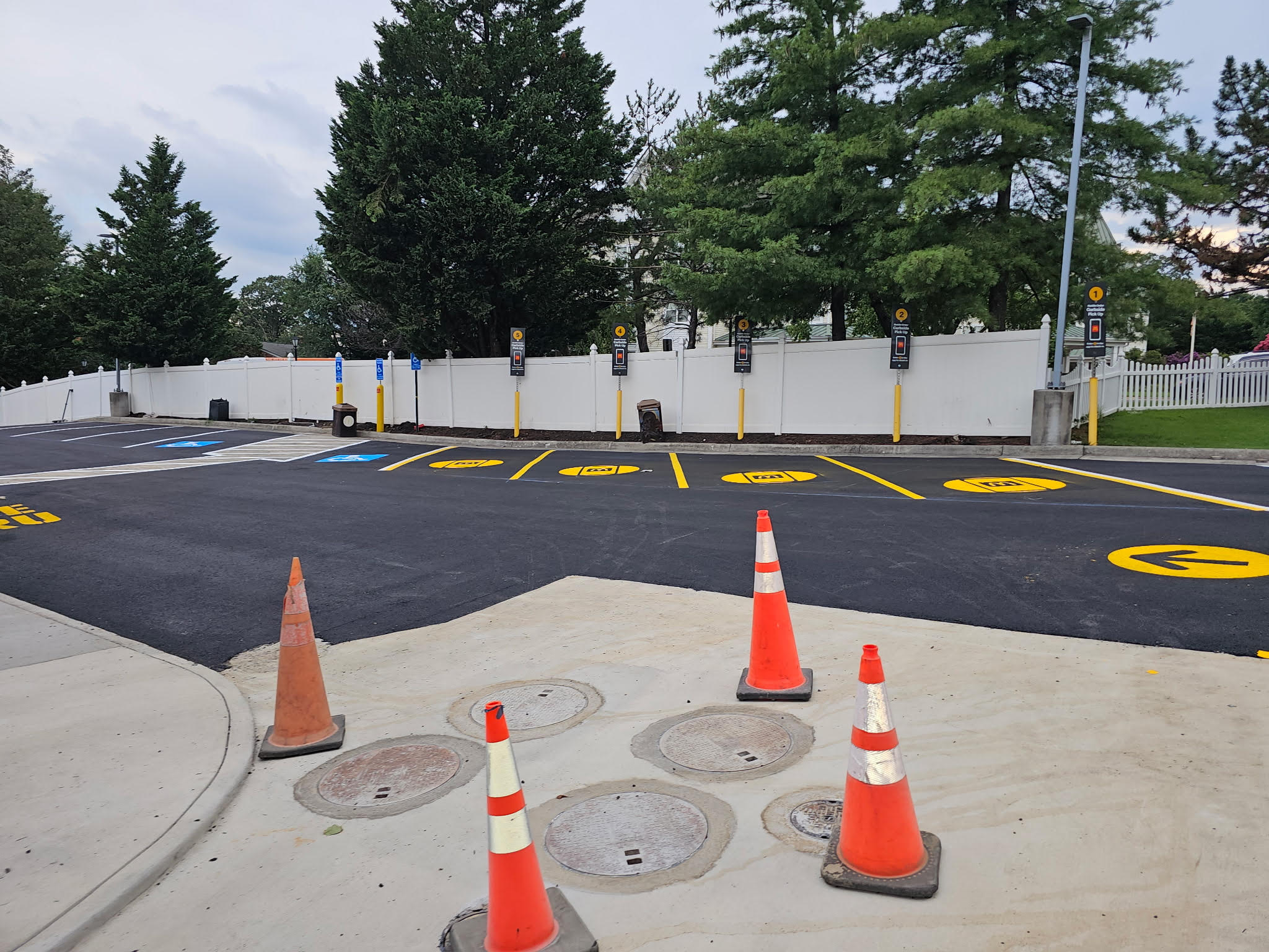 RSA Paving - 🚗 Clear markings. Smooth asphalt.... | Facebook