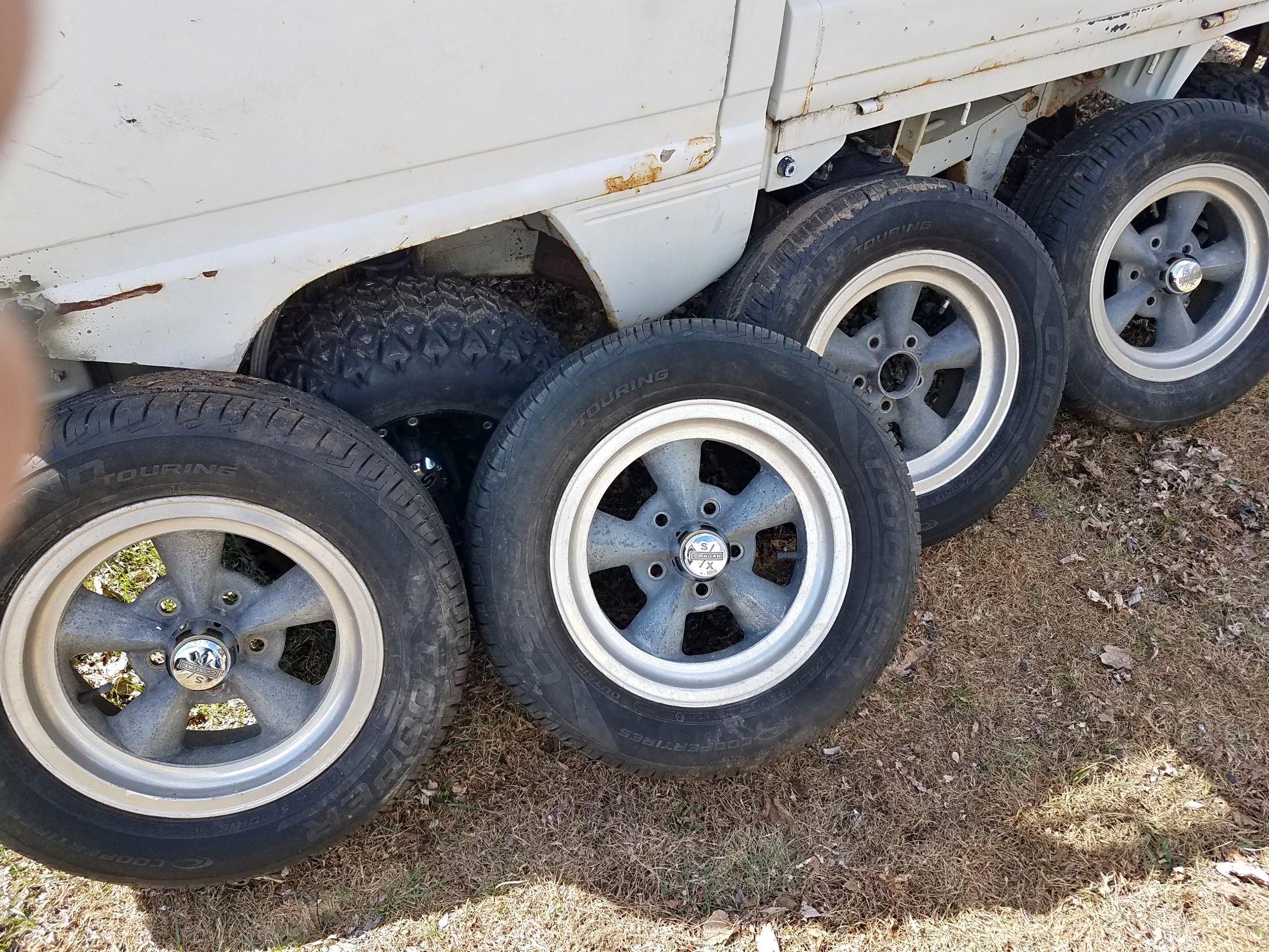 Cragar S/X 15 x 6 wheels GM 5 on 4 3/4 BP - Car Wheels, Tires & Parts ...