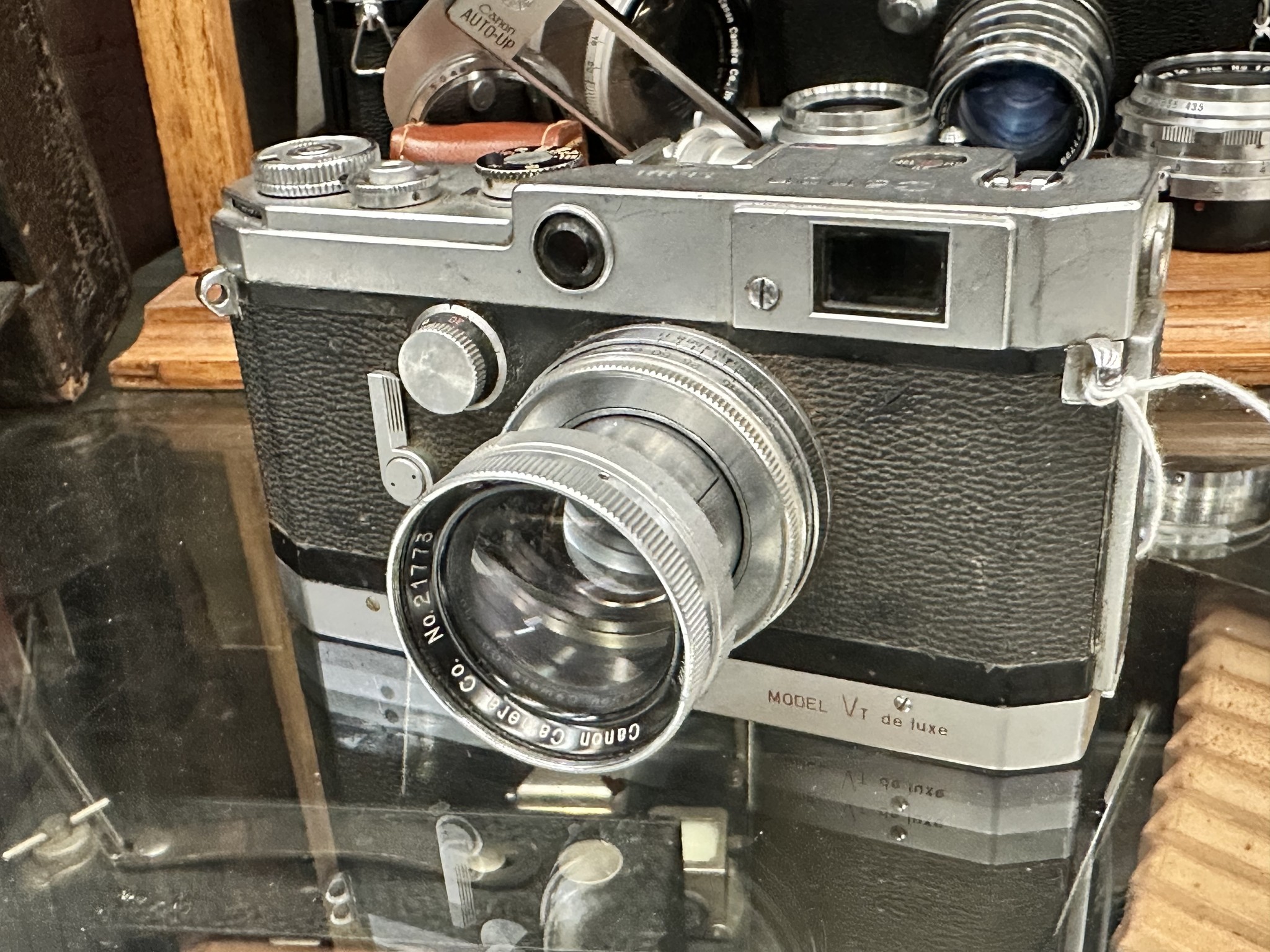 Mint 1950's Canon VT de Luxe and olive body cameras for sale