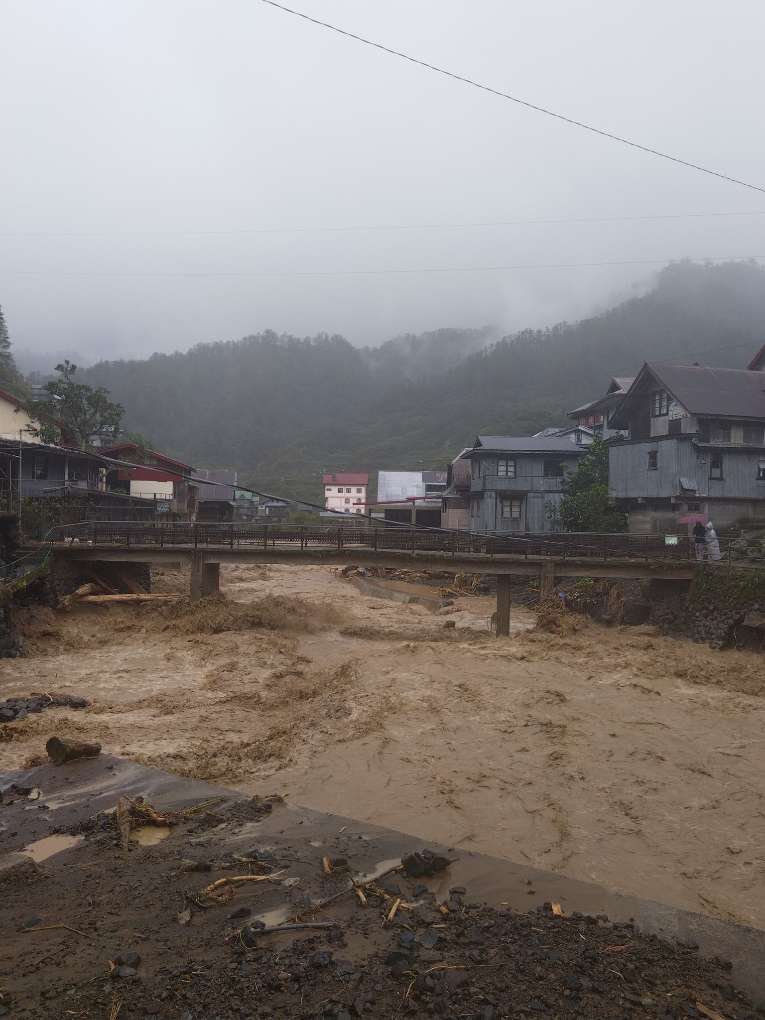 CDN - BARLIG HIT BY SUPER TYPHOON UWAN LOOK: Super Typhoon Uwan lashed ...