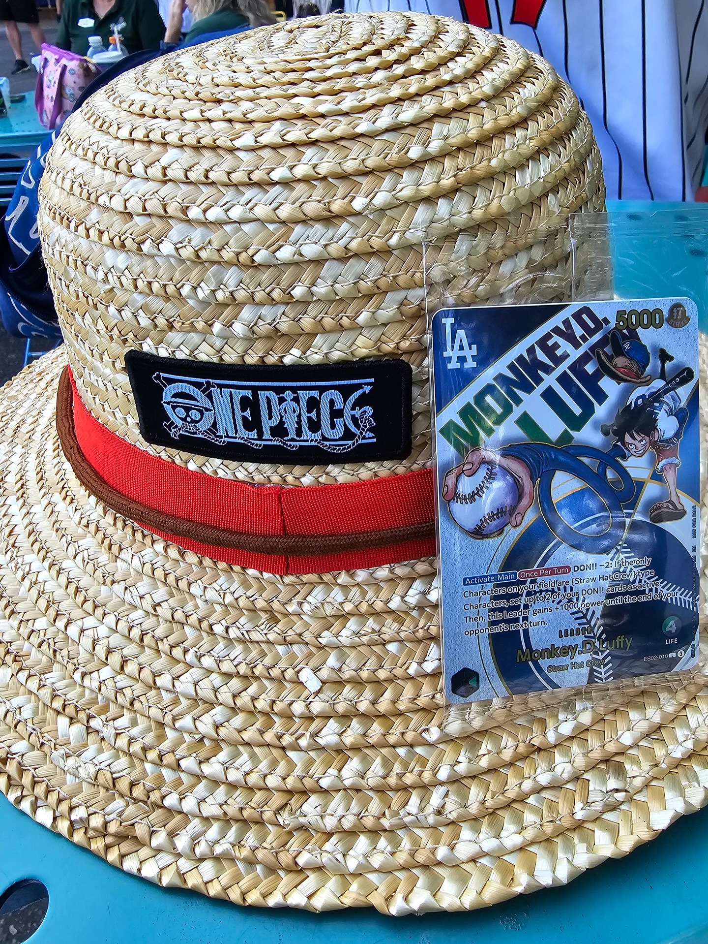 One Piece fans! In hand with that awesome Dodgers X Luffy Card and