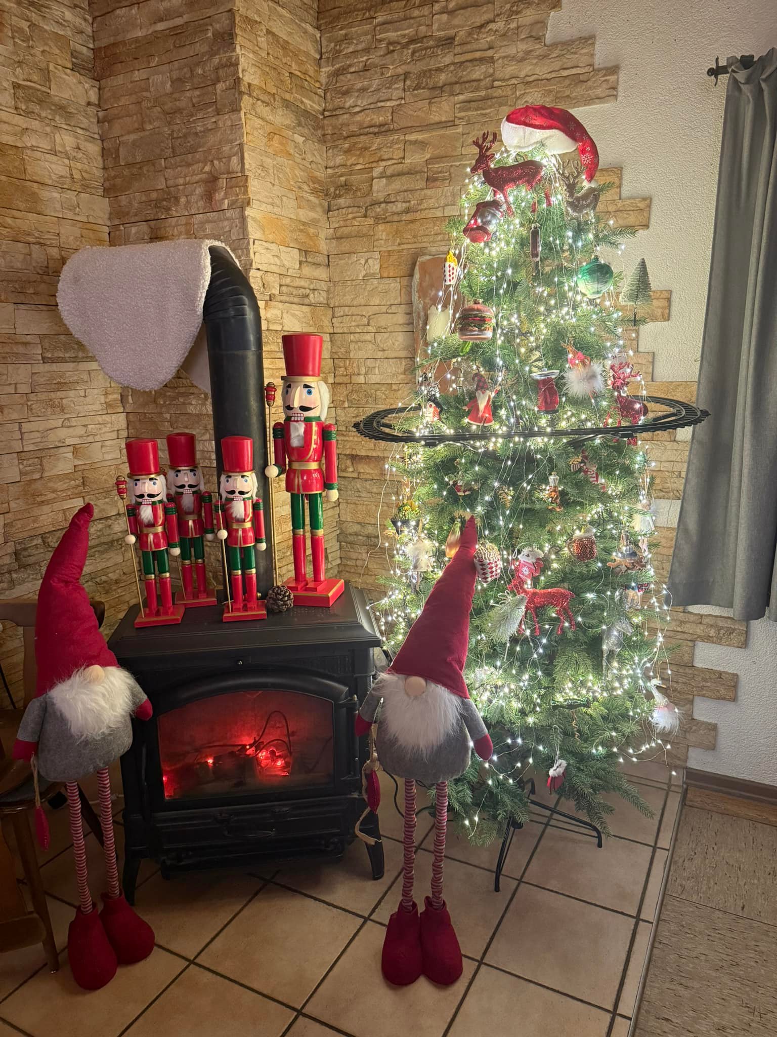 Behler Haisl - 🎄 Wald-Weihnachtsmarkt im Behler Haisl –... | Facebook