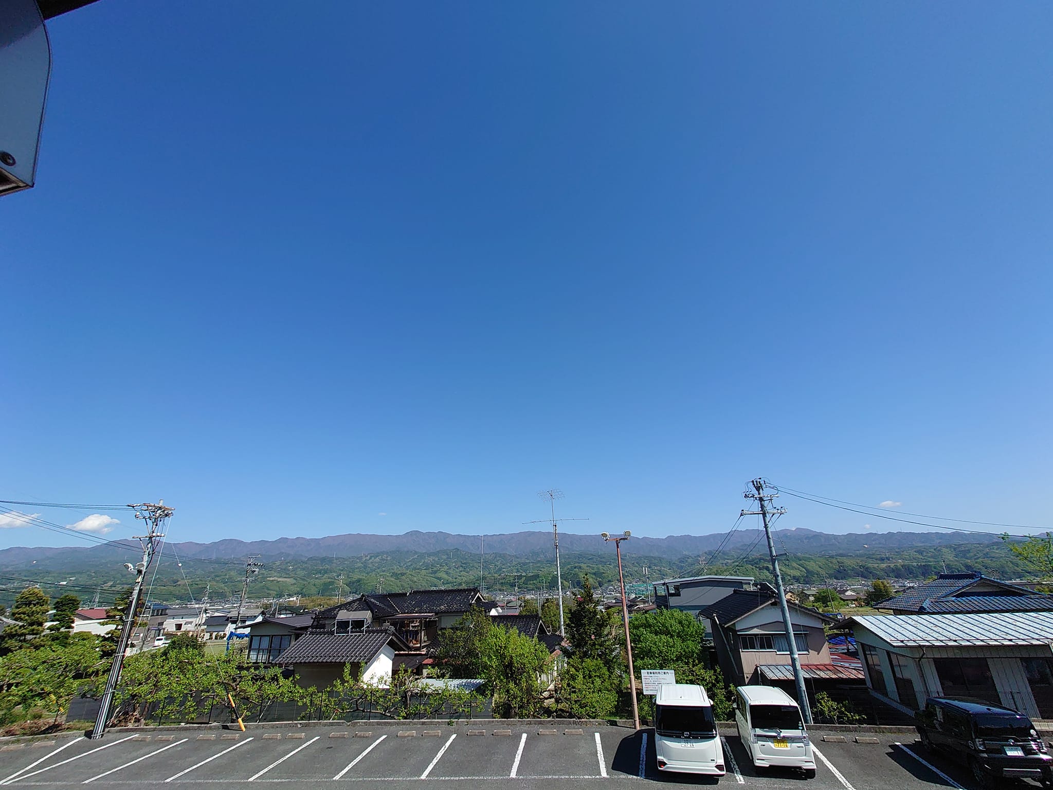 信州地賛地奨屋”3びきのこぶた本店、3びきのこぶた座光寺店、焼肉きん 