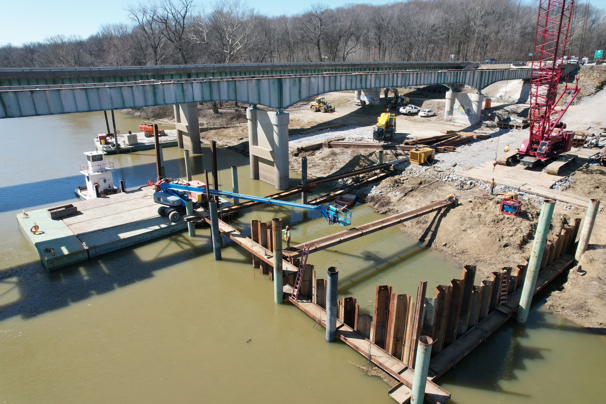 Lunda Construction Company... - Lunda Construction Company