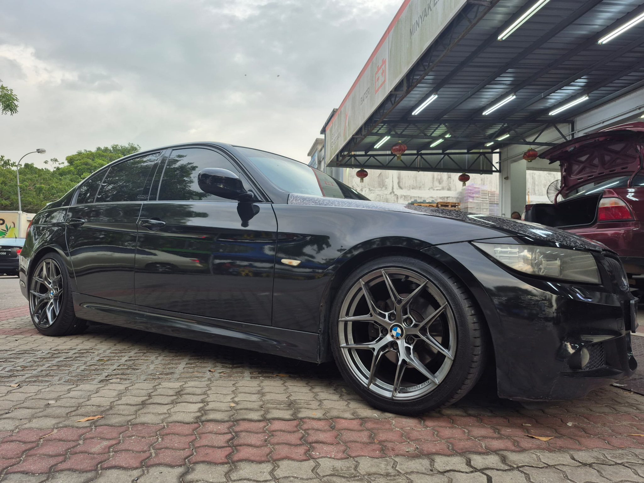 Tq support ? Bmw e90 with 18 inch bmw design sport rim Using 225 