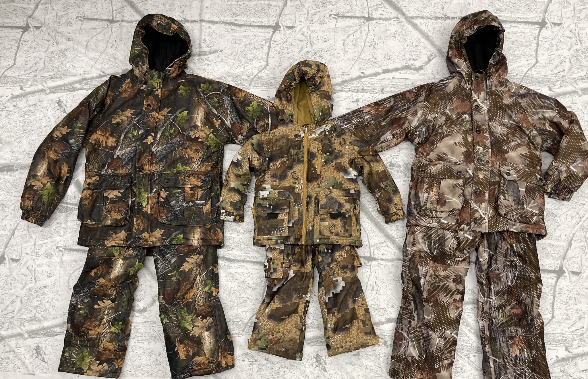 Surplus - Ensembles camouflage enfant de $139.99 à $149.99 chacun ...