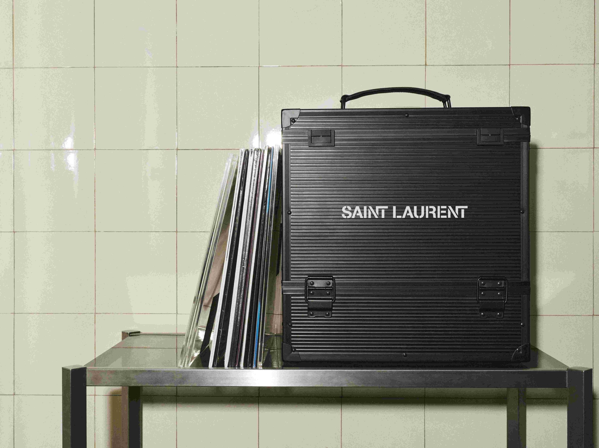  イヴ・サンローラン 刺繍入りカバー2点セット SAINT LAURENT RIVE DROITE ADVENT CALENDAR Saint Laurent Rive