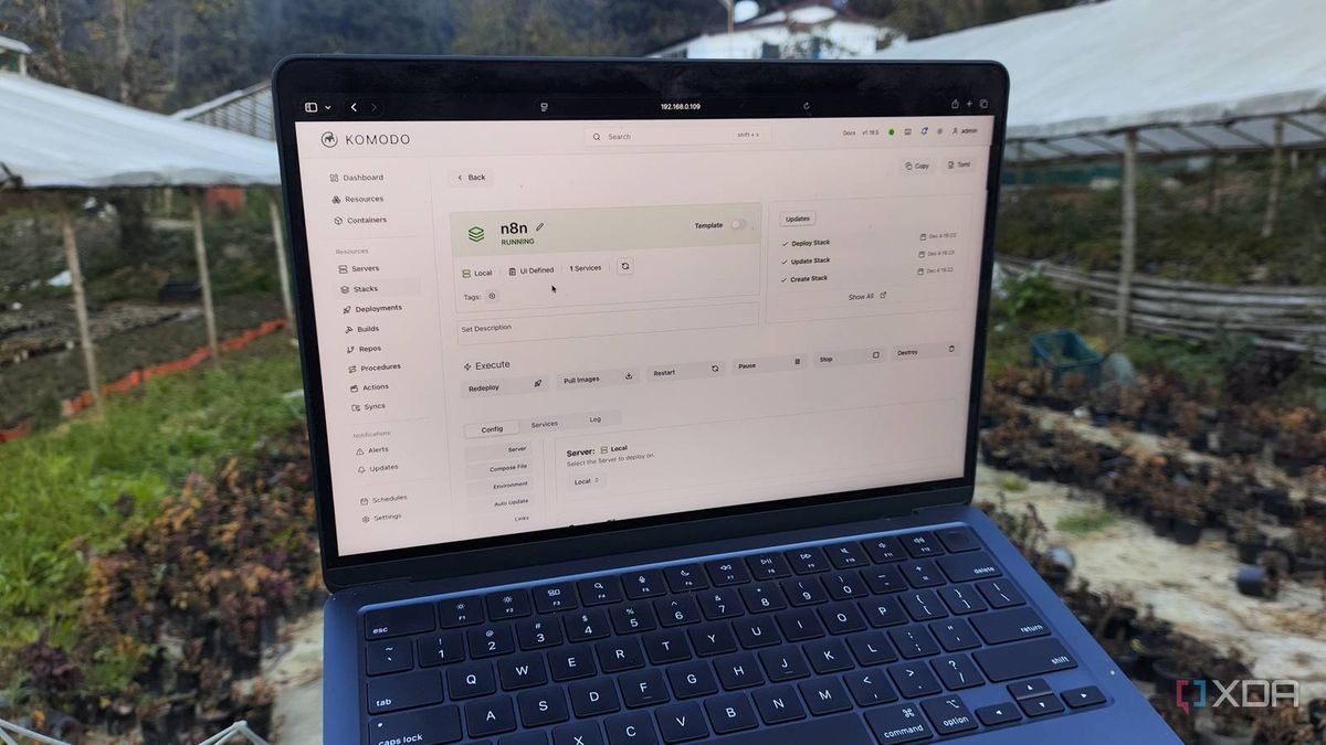 This tiny web UI makes Docker... - XDA Portal & Forums | Facebook