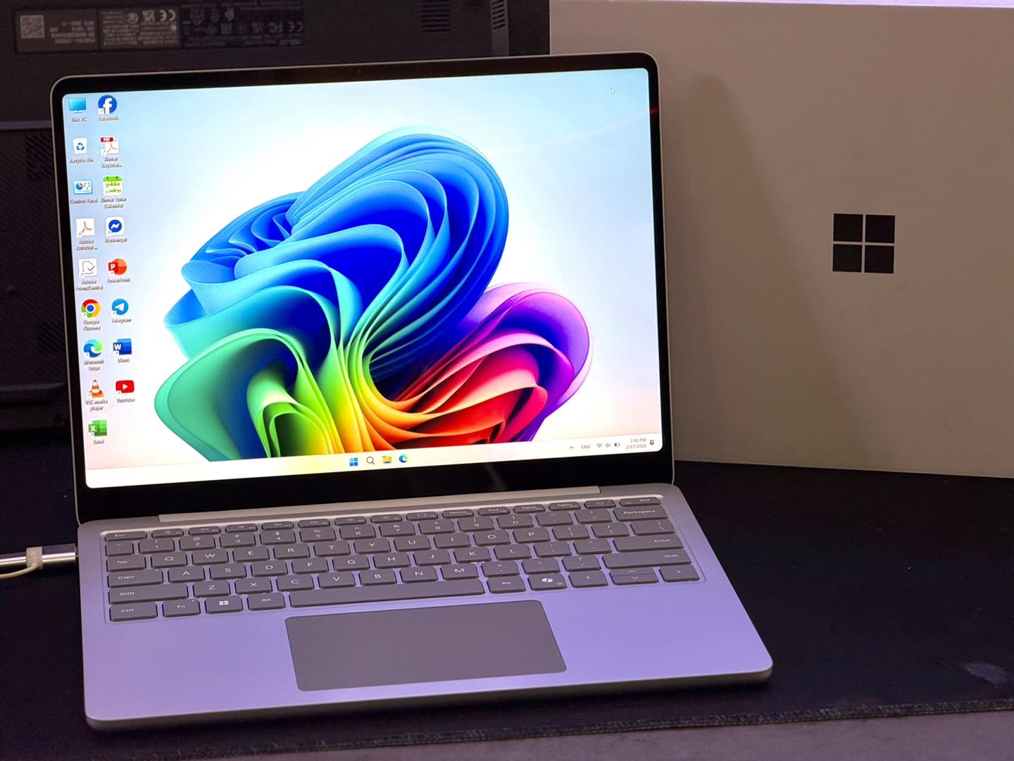Surface Laptop Copilot+ PC 13-inch 2026 ? ?? $879 - Snapdragon 