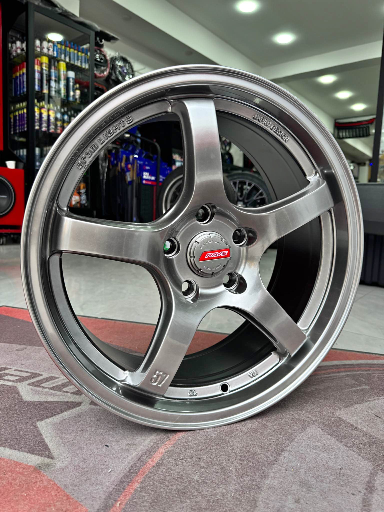 ARO RAYS RIN 17x7.5 114.3x5 - Car Wheels, Tires & Parts - Cuenca ...