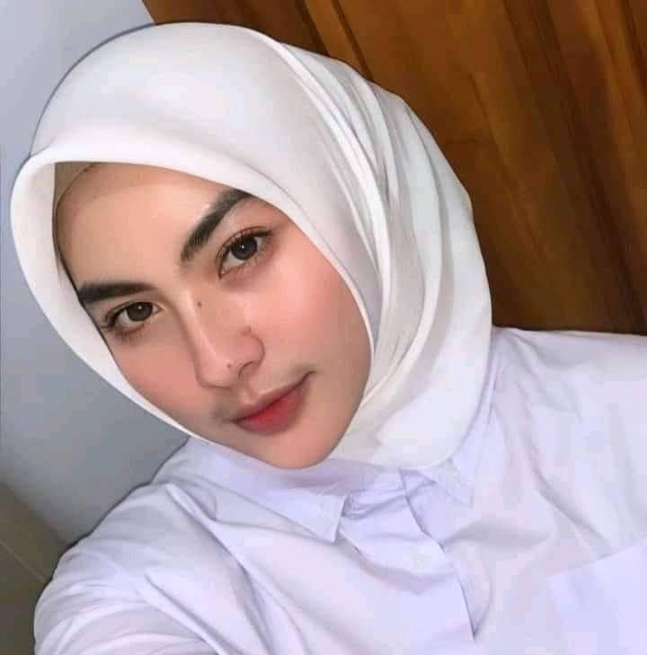 Cewek Semok